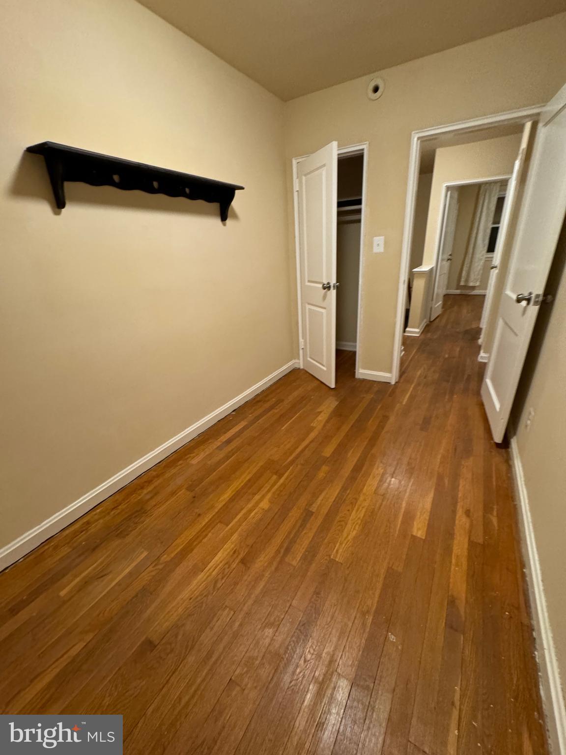 BALLARD GARDENS - Residential Lease