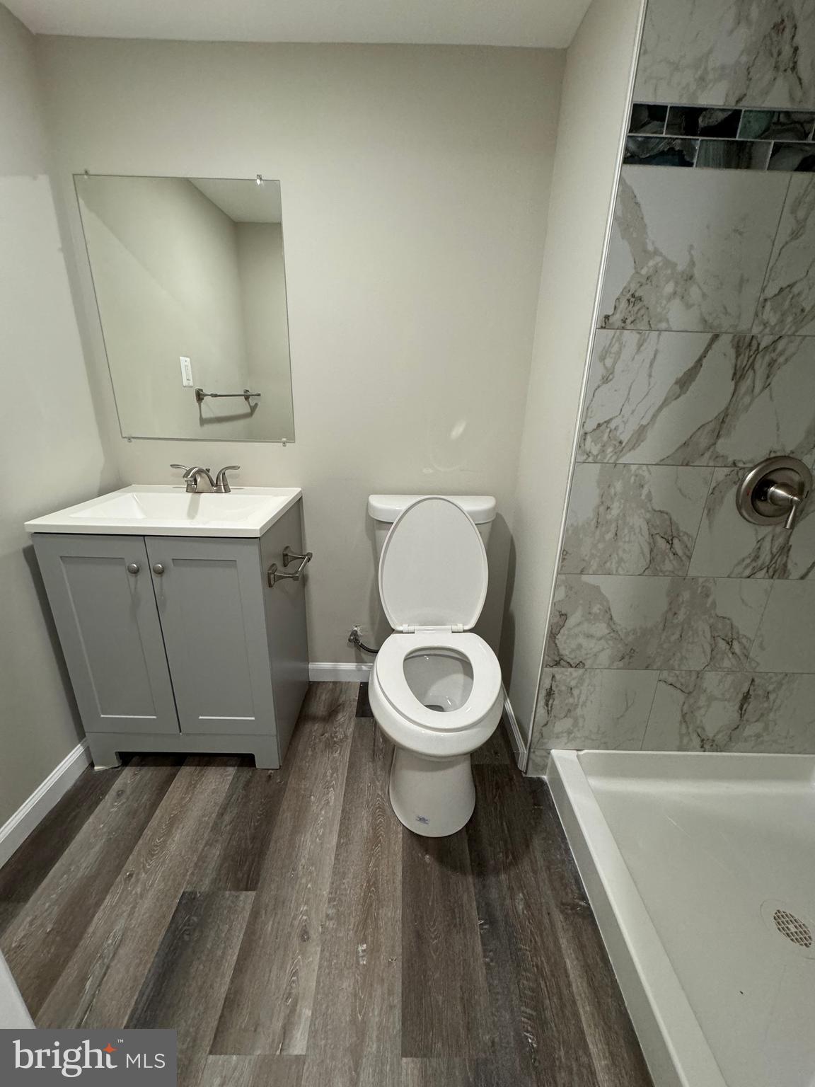 BALLARD GARDENS - Residential Lease