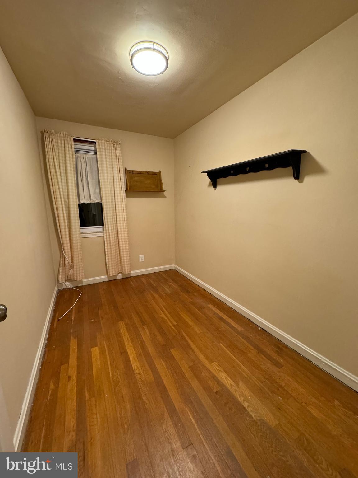 BALLARD GARDENS - Residential Lease