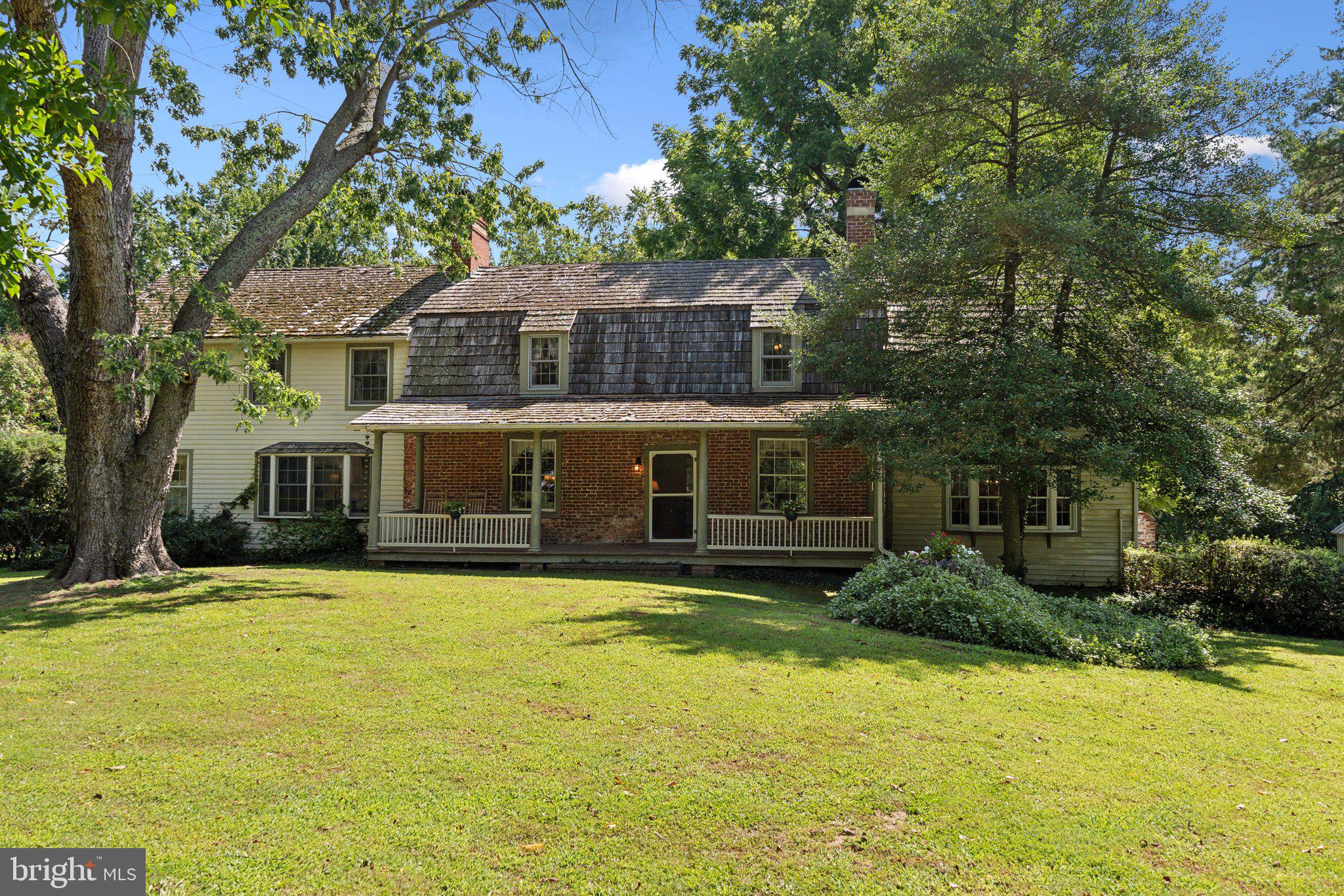 111 MT MILLS LANE