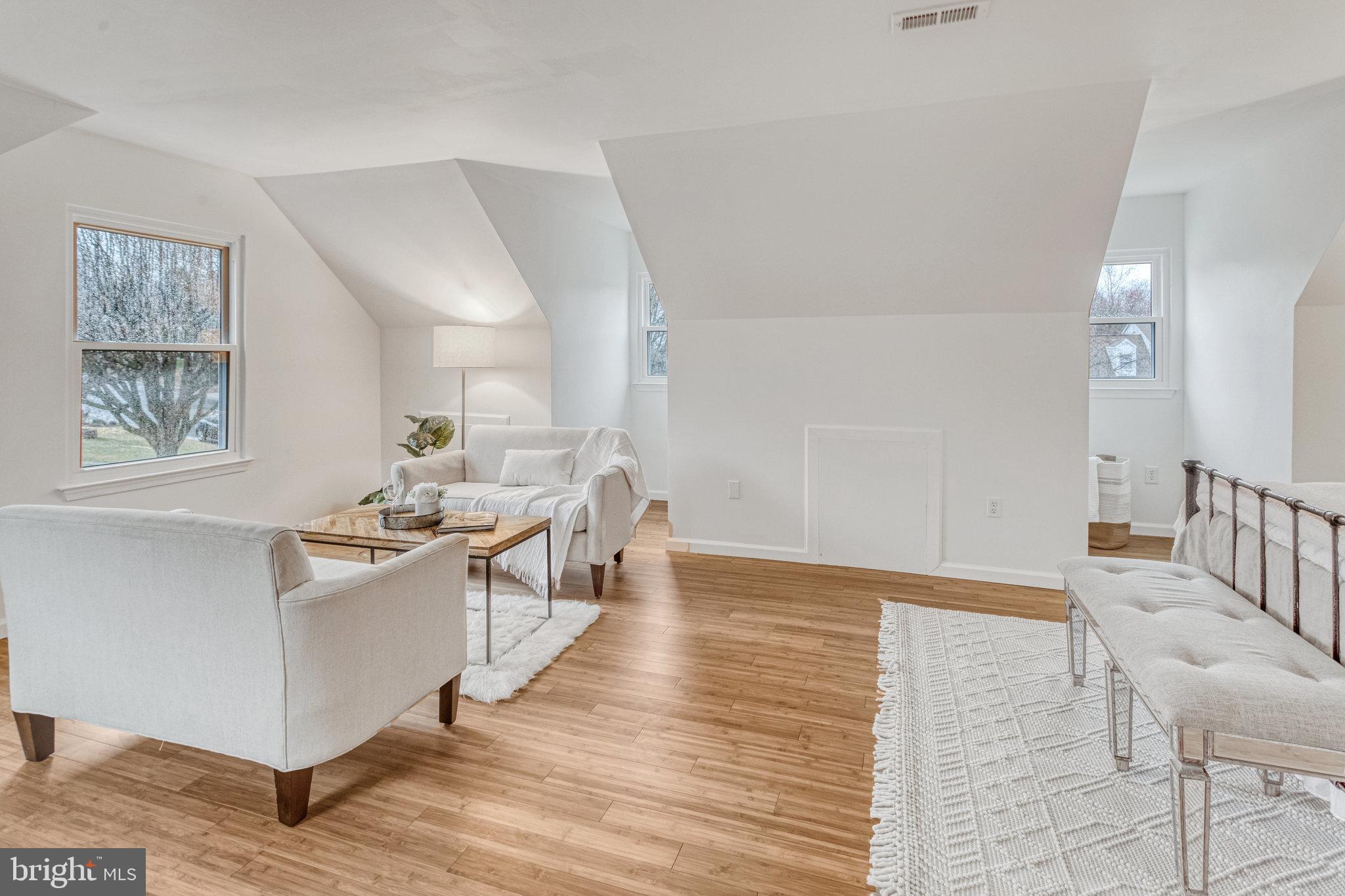 DALE CITY - Residential