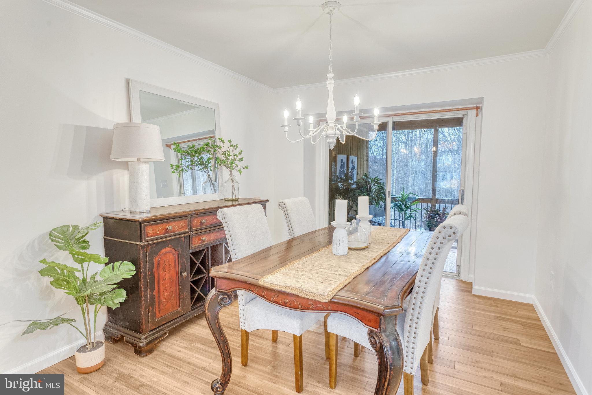 DALE CITY - Residential