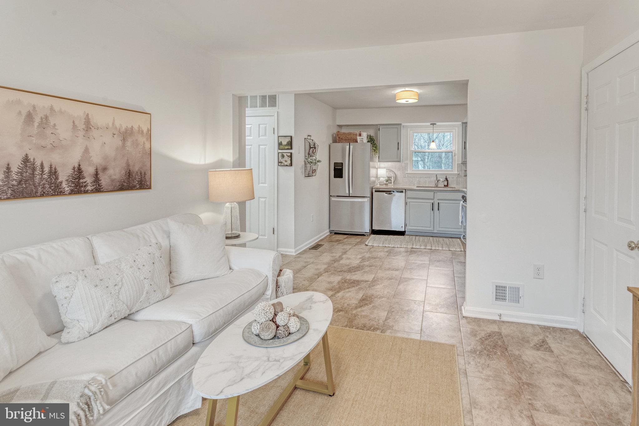 DALE CITY - Residential