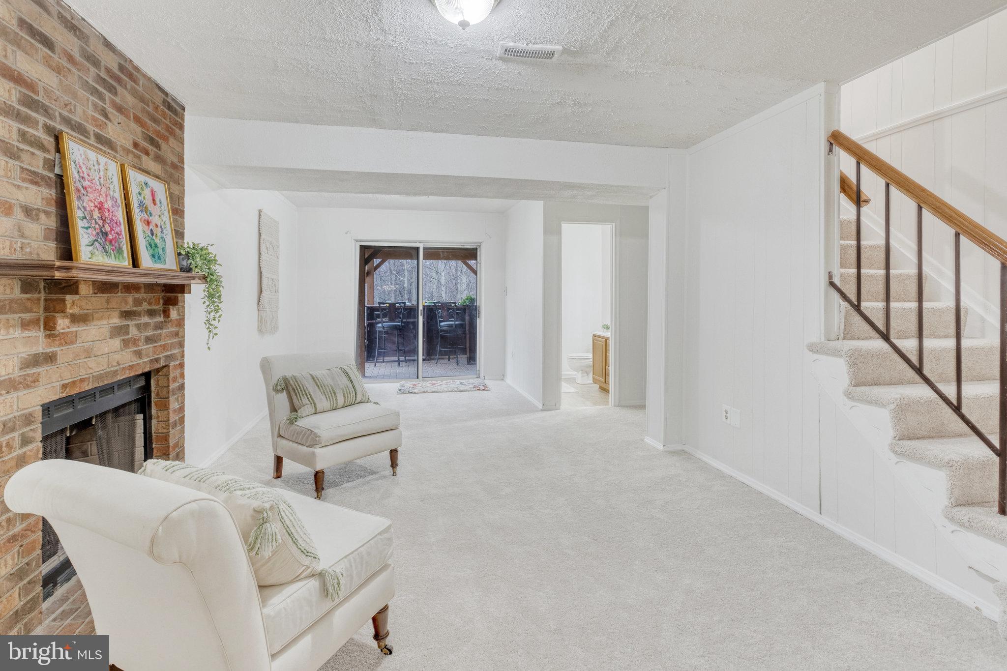 DALE CITY - Residential