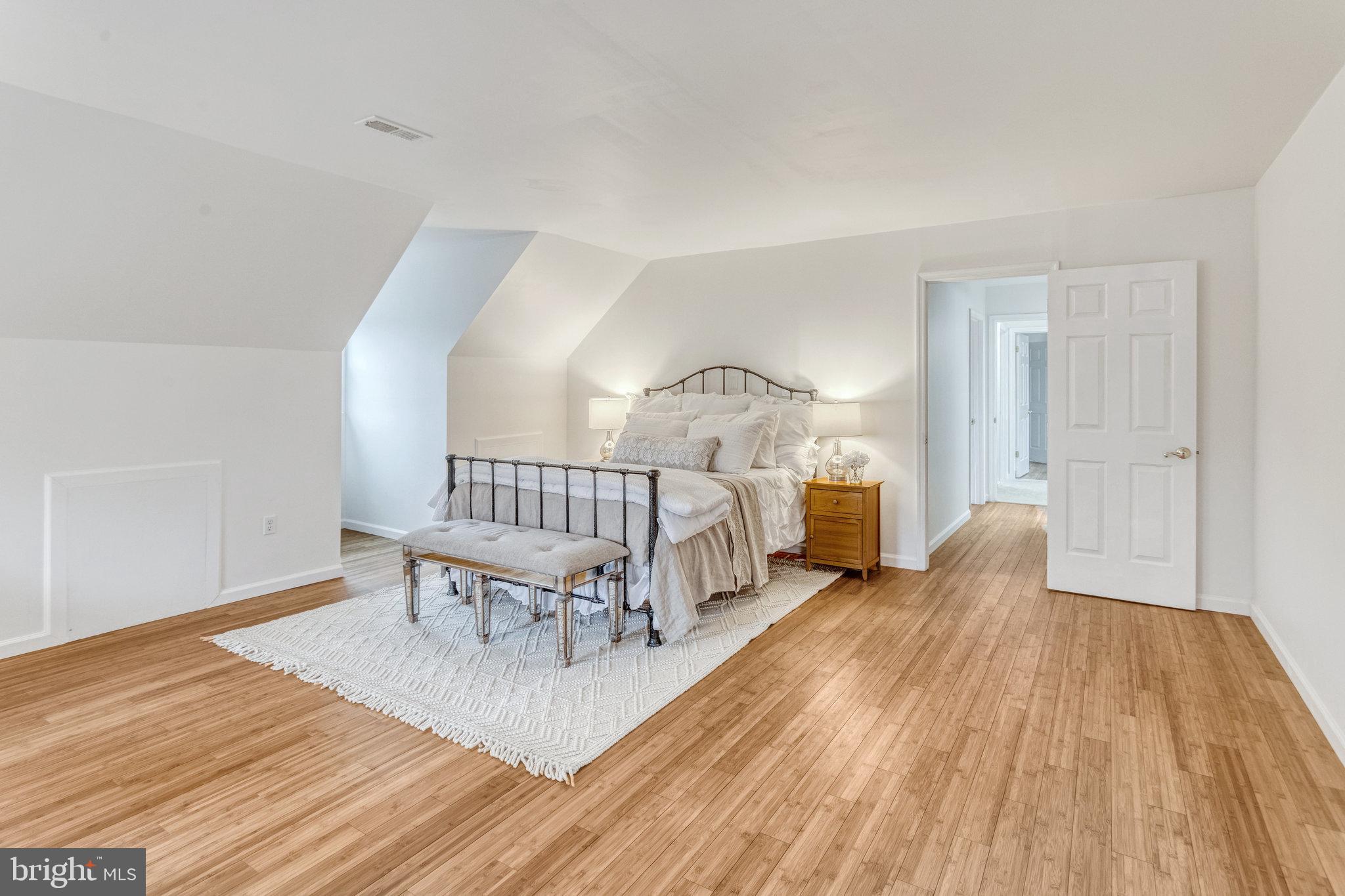 DALE CITY - Residential