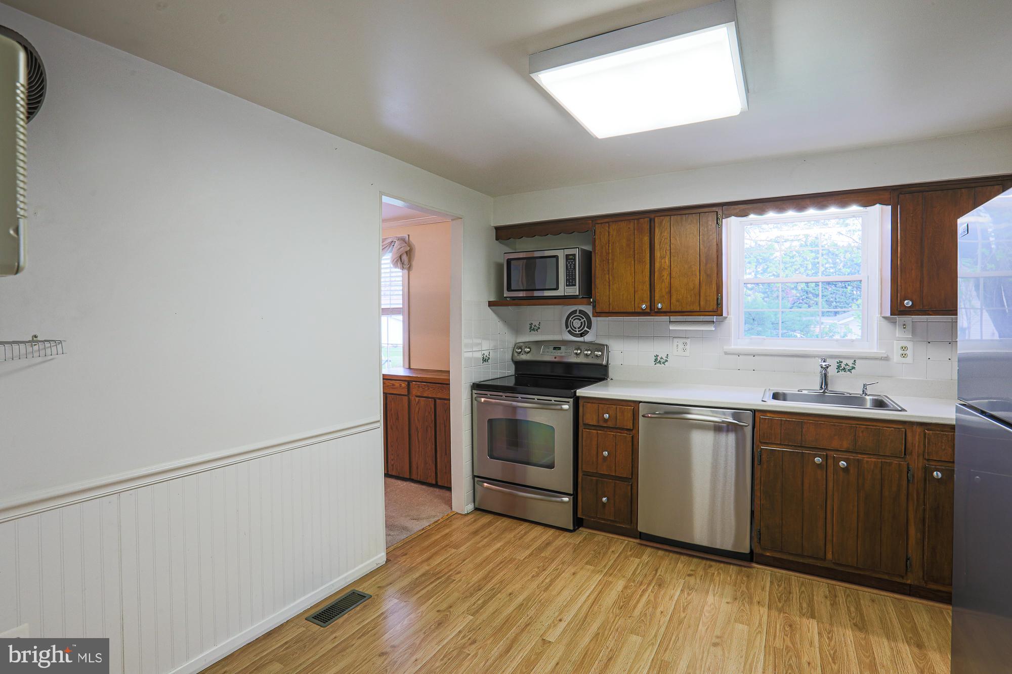 WOODBRIDGE VALLEY - Residential