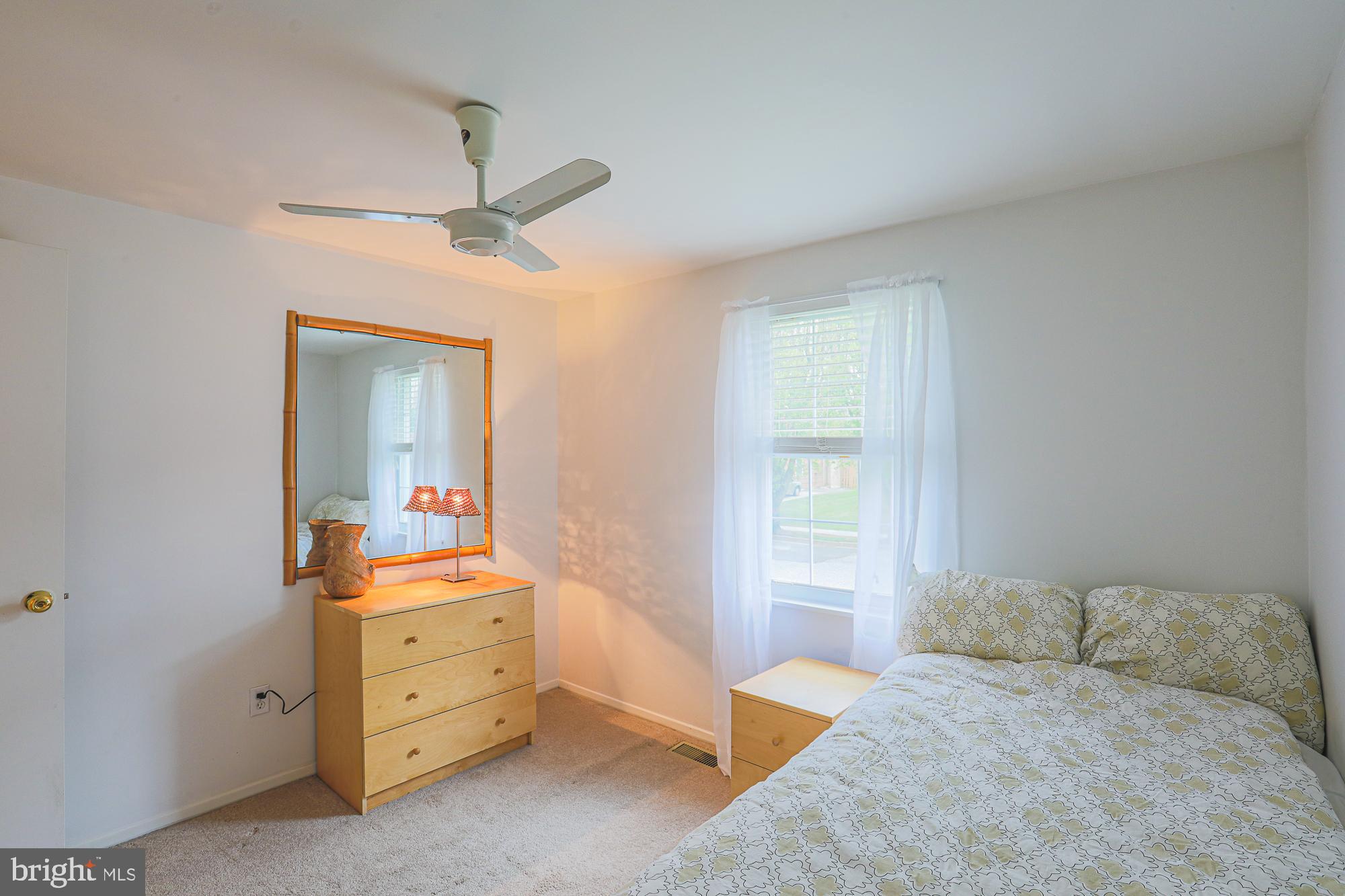 WOODBRIDGE VALLEY - Residential