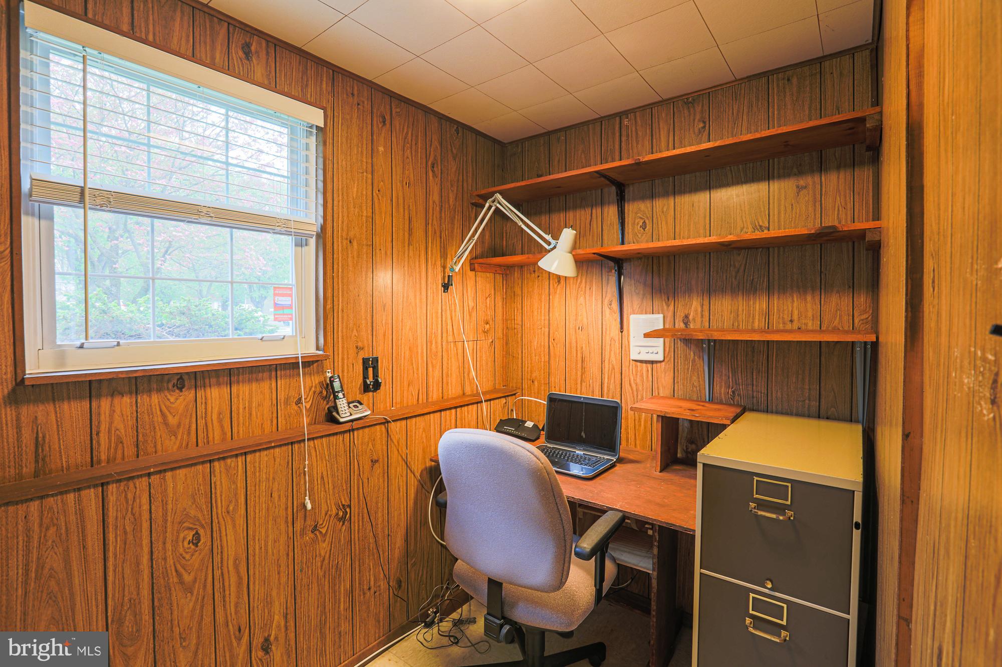 WOODBRIDGE VALLEY - Residential