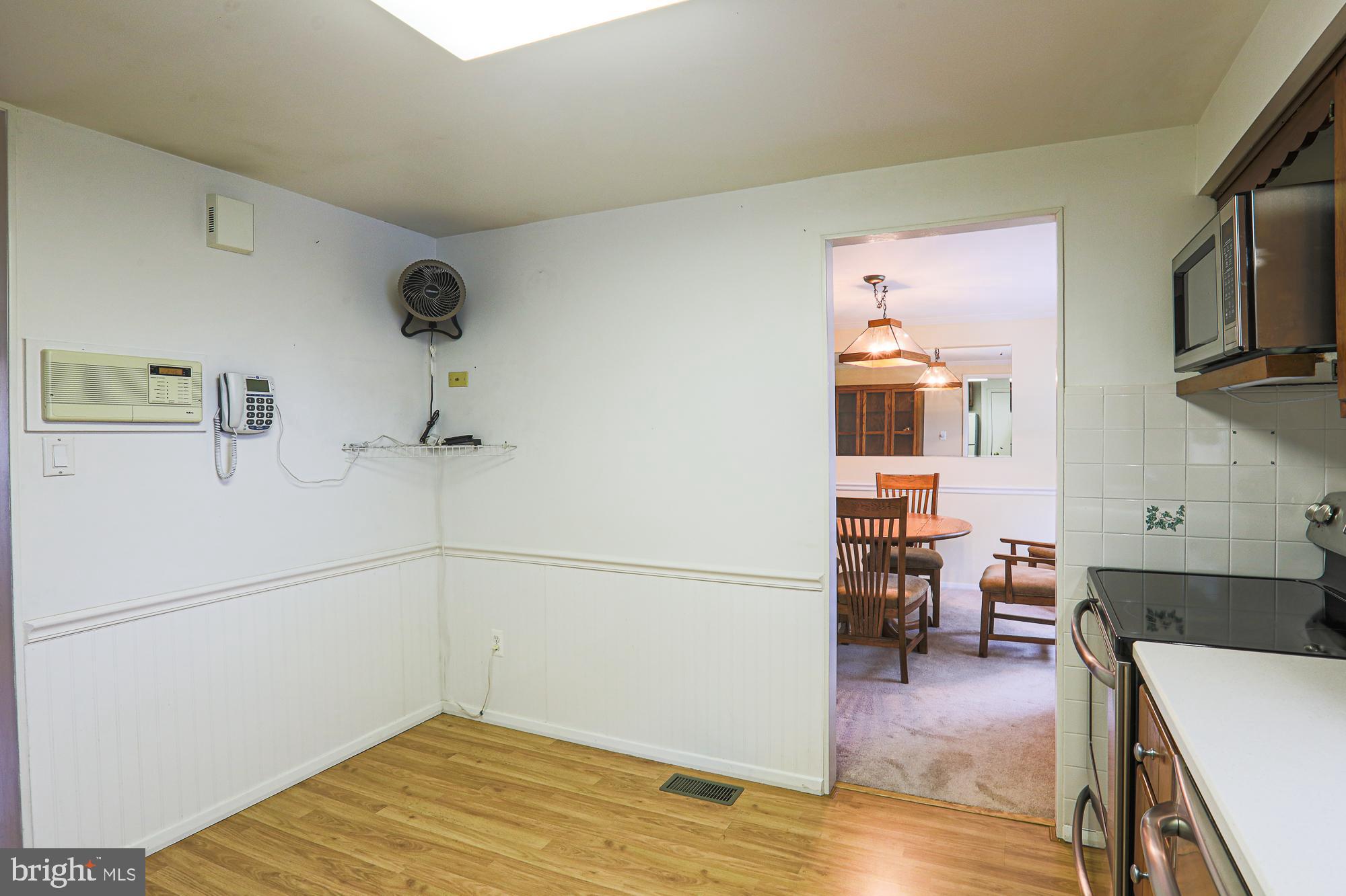 WOODBRIDGE VALLEY - Residential