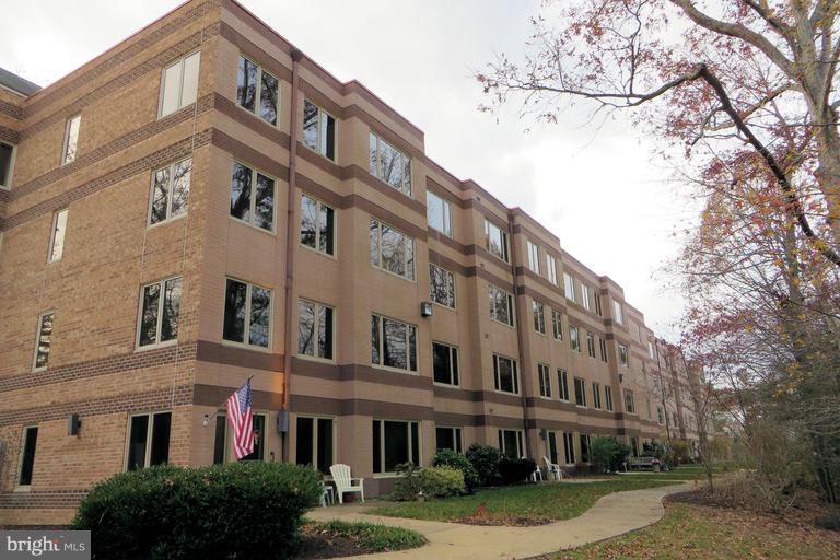 WILDEWOOD RETIREMENT VILLAGE - Residential