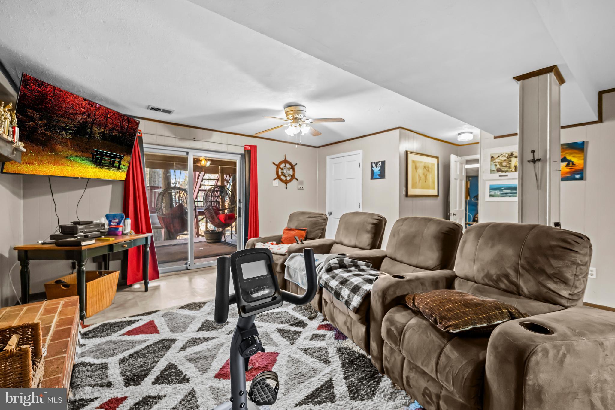 MONTCLAIR - Residential