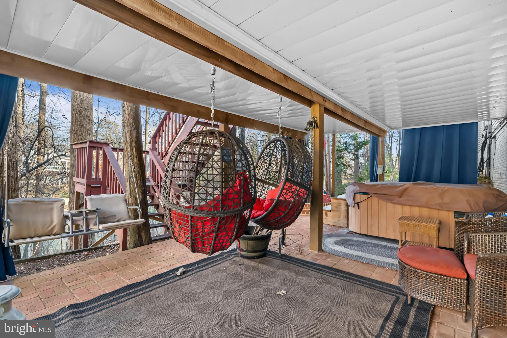 MONTCLAIR - Residential