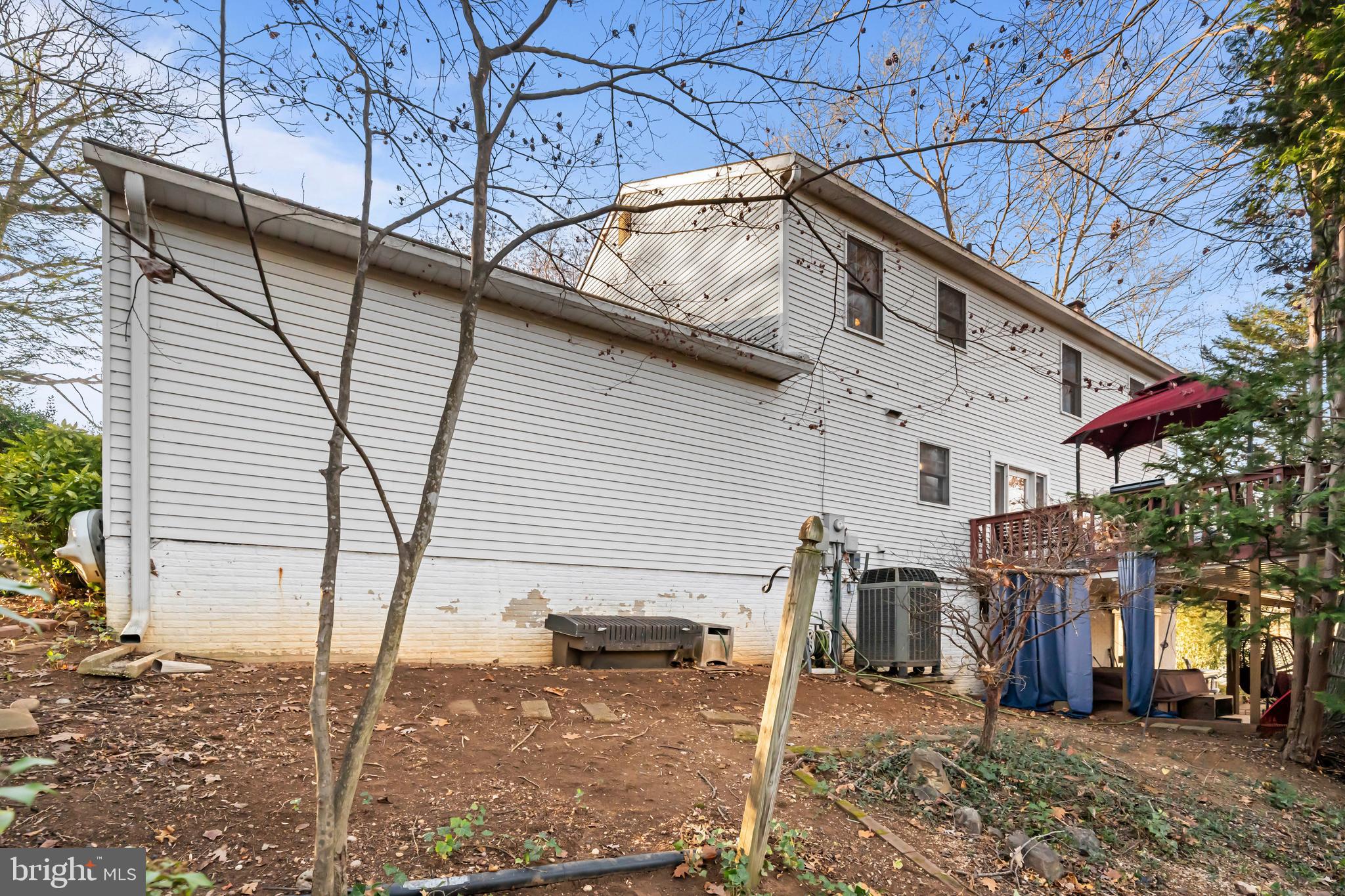 MONTCLAIR - Residential