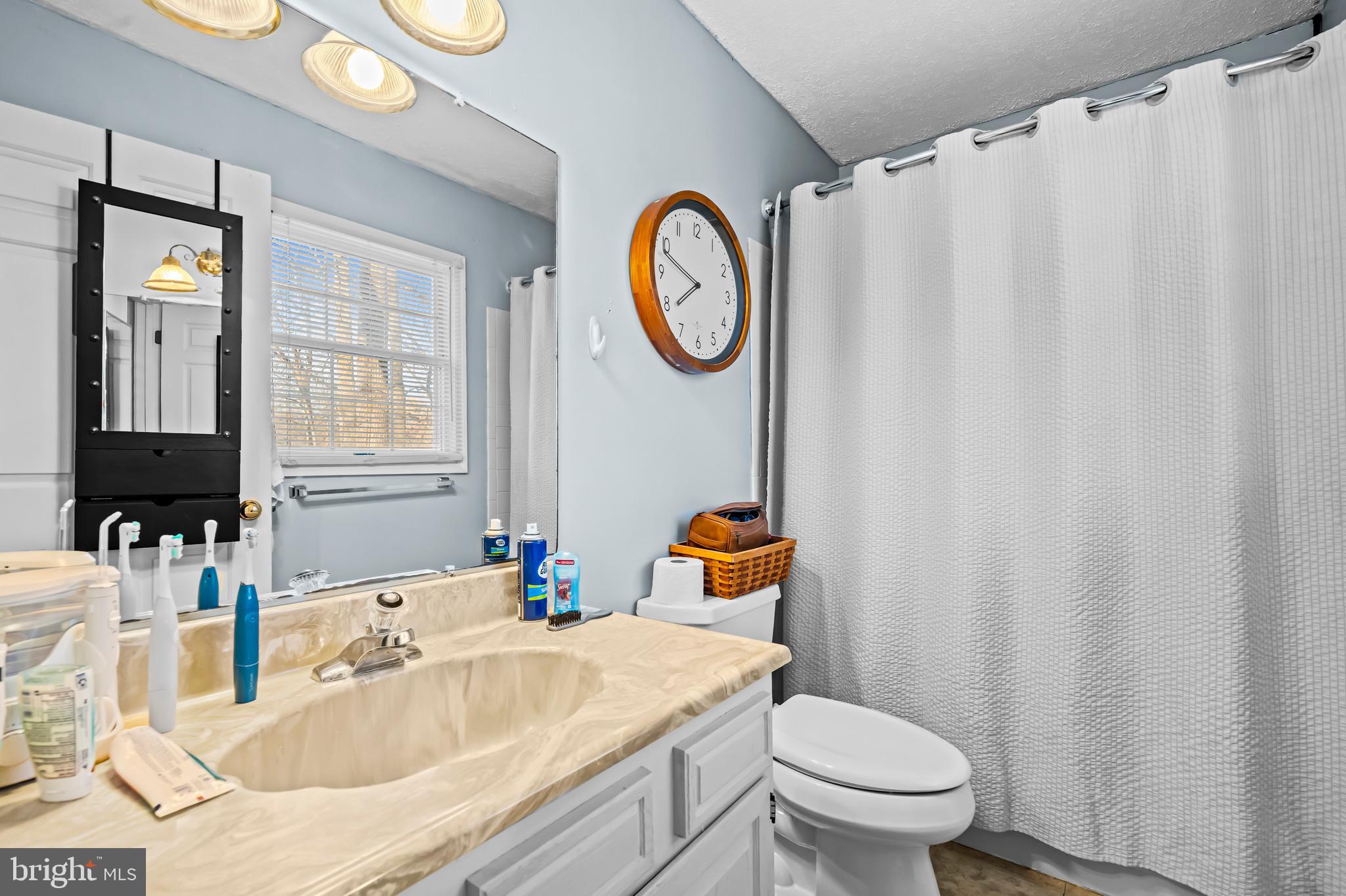 MONTCLAIR - Residential