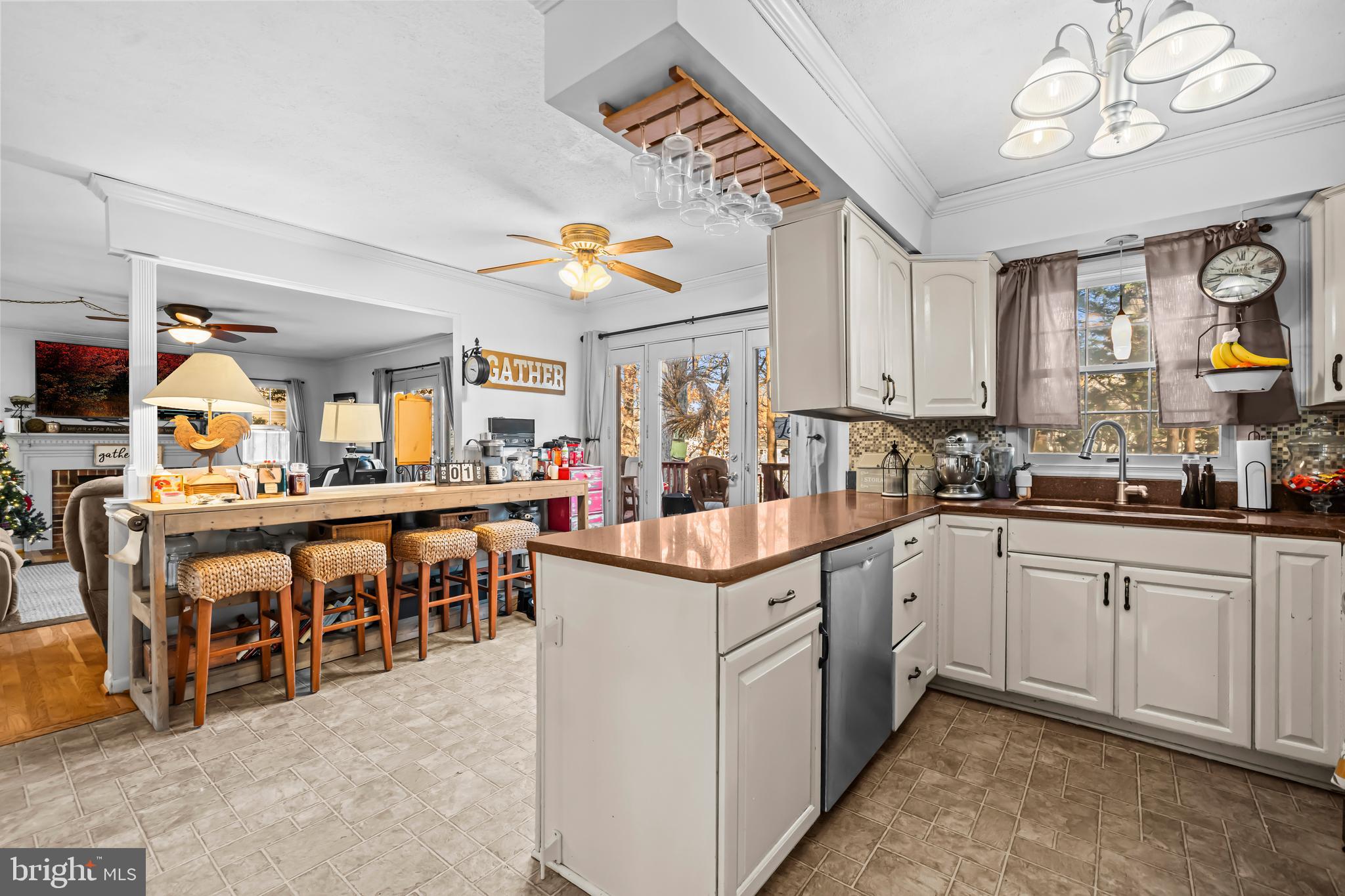 MONTCLAIR - Residential