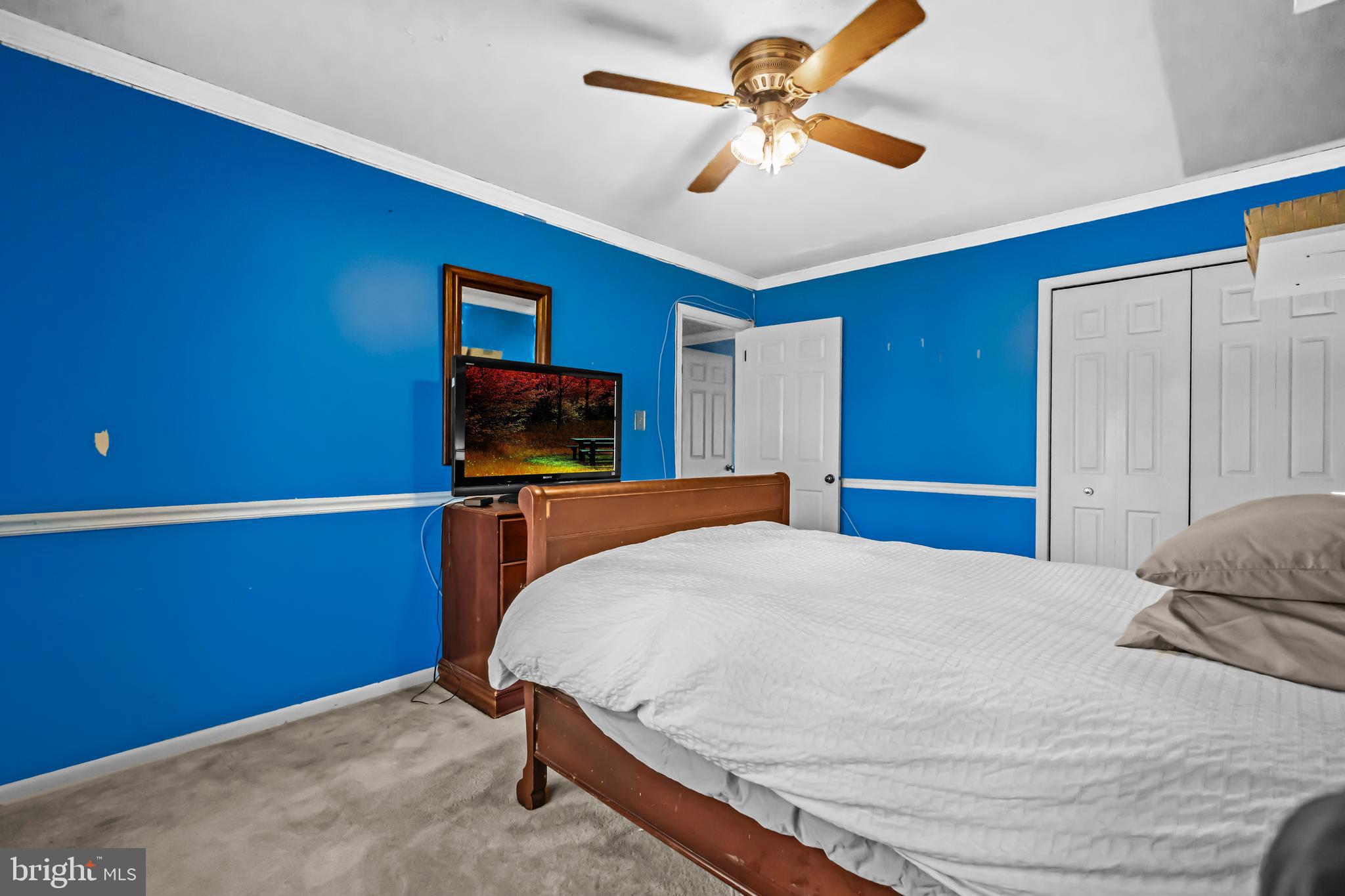 MONTCLAIR - Residential