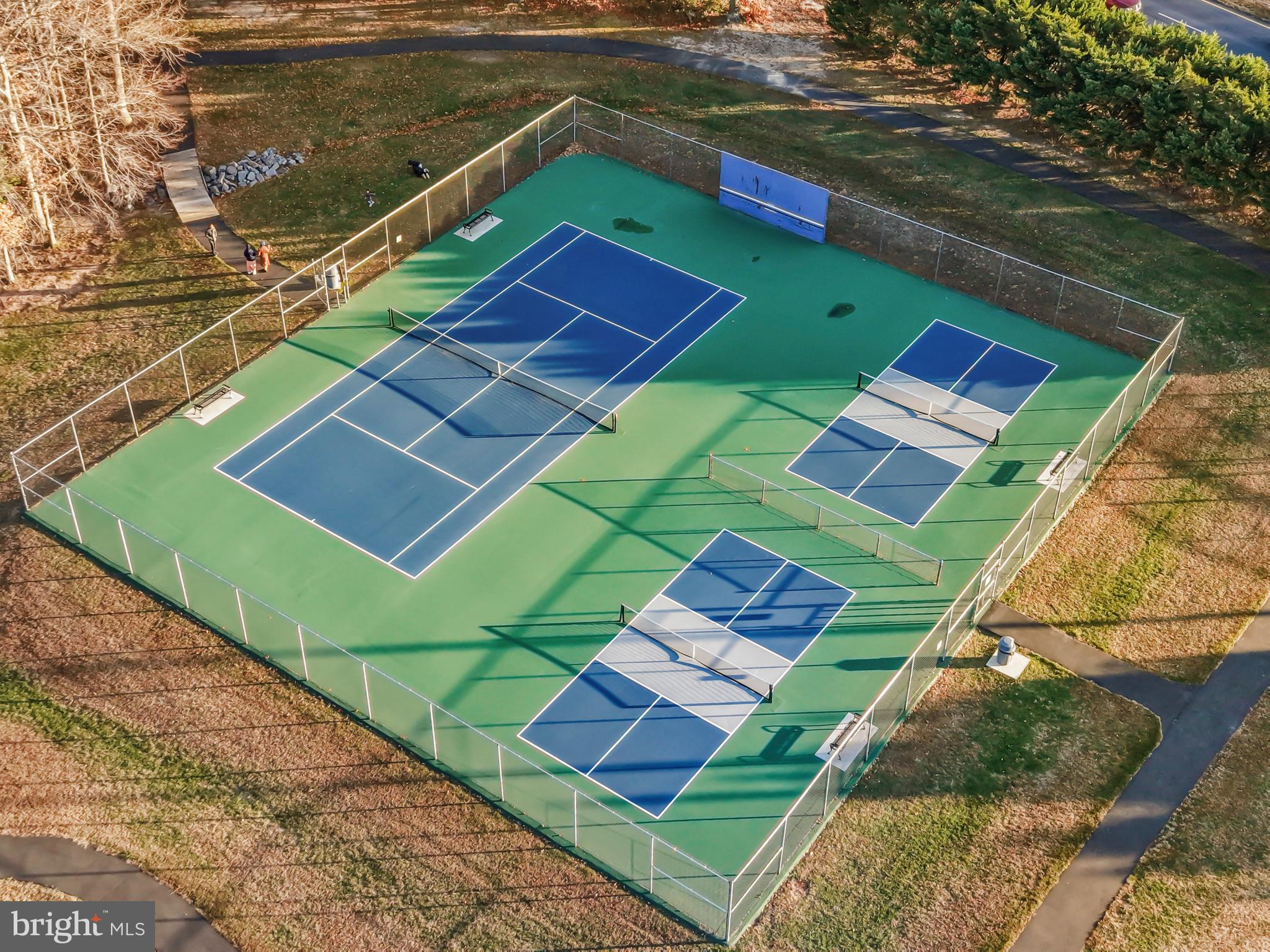 MONTCLAIR - Residential