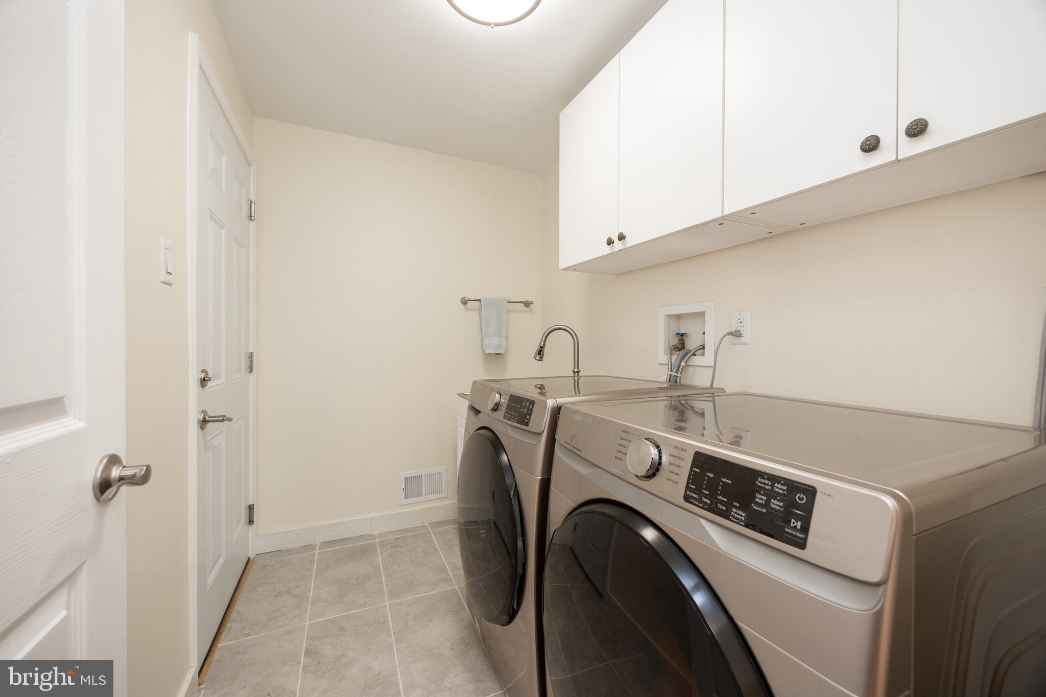 WHITFORD RIDGE - Residential