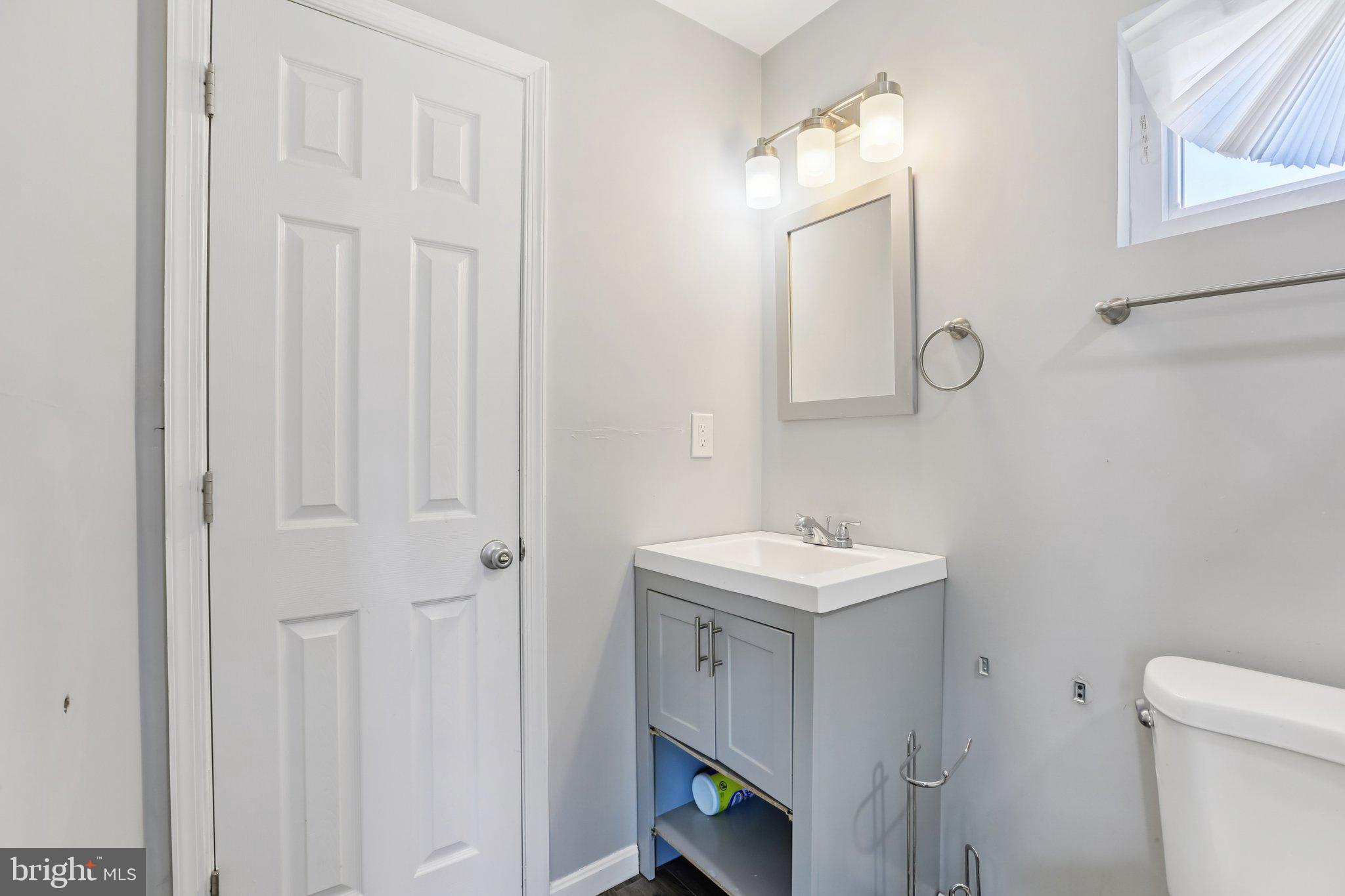 ROSEMONT EAST - Residential