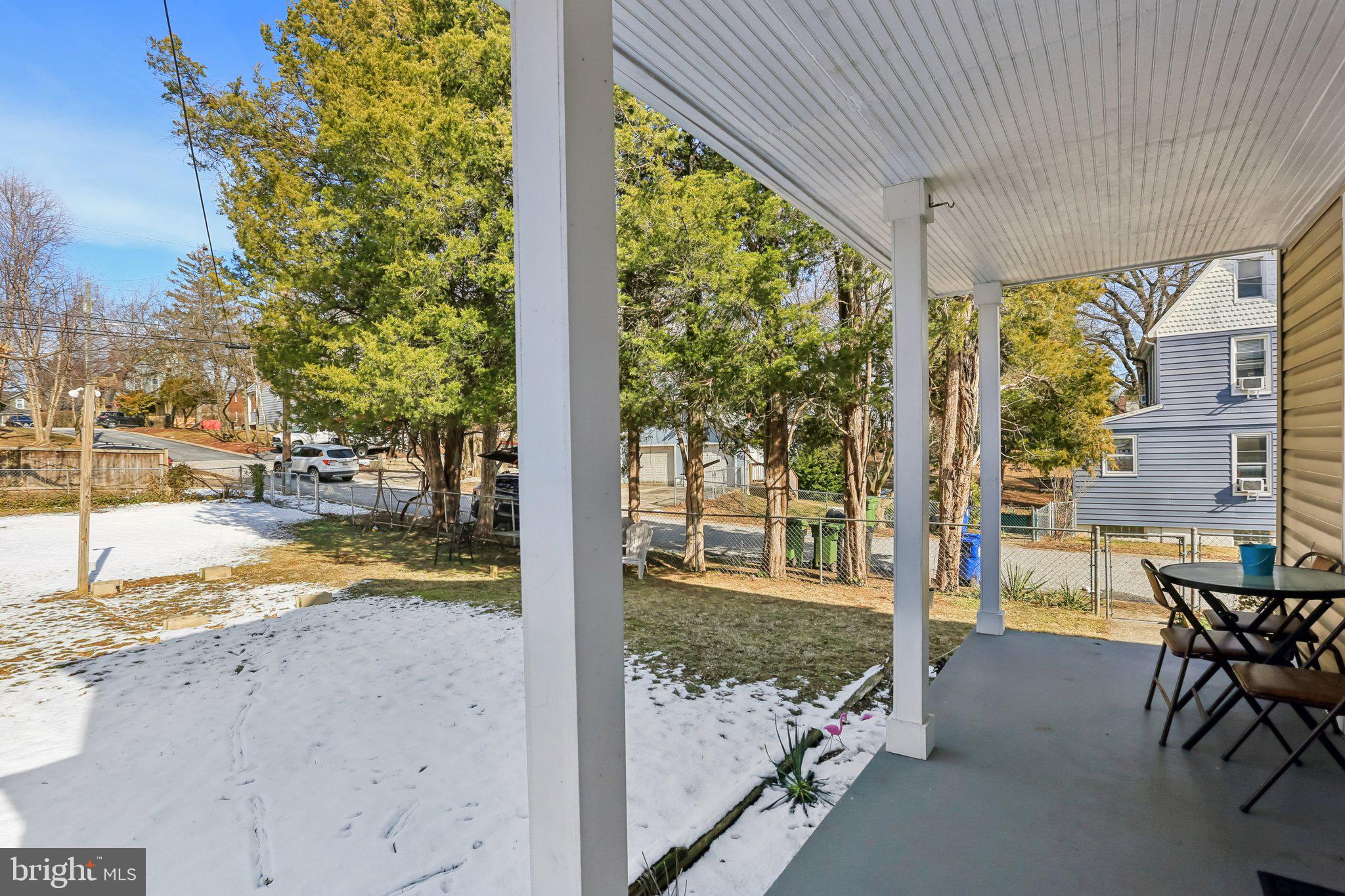 ROSEMONT EAST - Residential