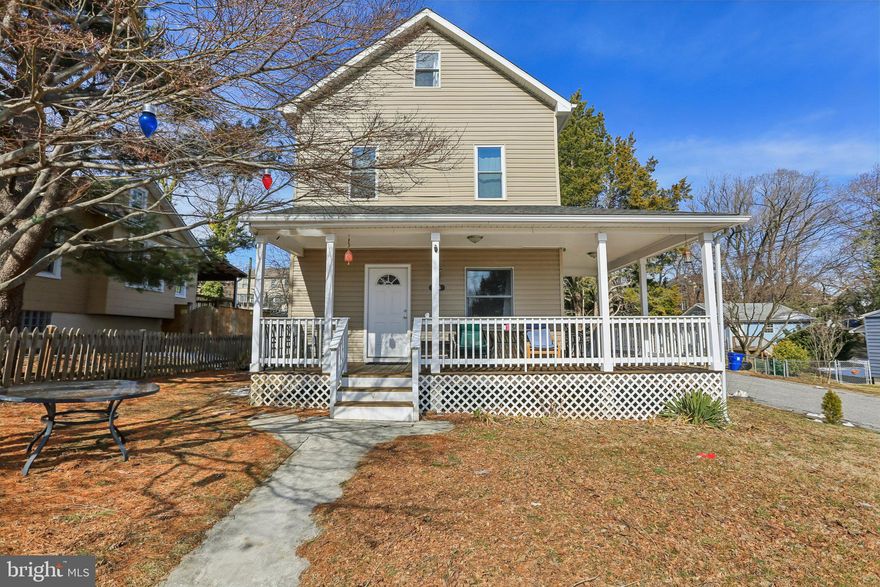 Totally Rehabbed in 2021. This beautifully maintained single-family home offers space, flexibility, and a convenient location. This spacious 3-bedroom, 2.5-bath property features an open-concept layout designed for comfortable everyday living and easy entertaining.
The primary suite includes a versatile loft area, ideal for a home office, reading nook, fitness space, or additional lounge area. Laminate wood flooring extends throughout the home, complementing the generously sized bedrooms and bright living spaces.
The kitchen is equipped with stainless steel appliances and flows seamlessly into the main living areas. An unfinished basement provides excellent storage or future finishing potential.
Situated on a corner lot, the property offers a driveway, ample parking, and a nice backyard perfect for outdoor enjoyment.
Conveniently located near parks, shopping, dining, and commuter routes, this home provides accessibility to a variety of local amenities.