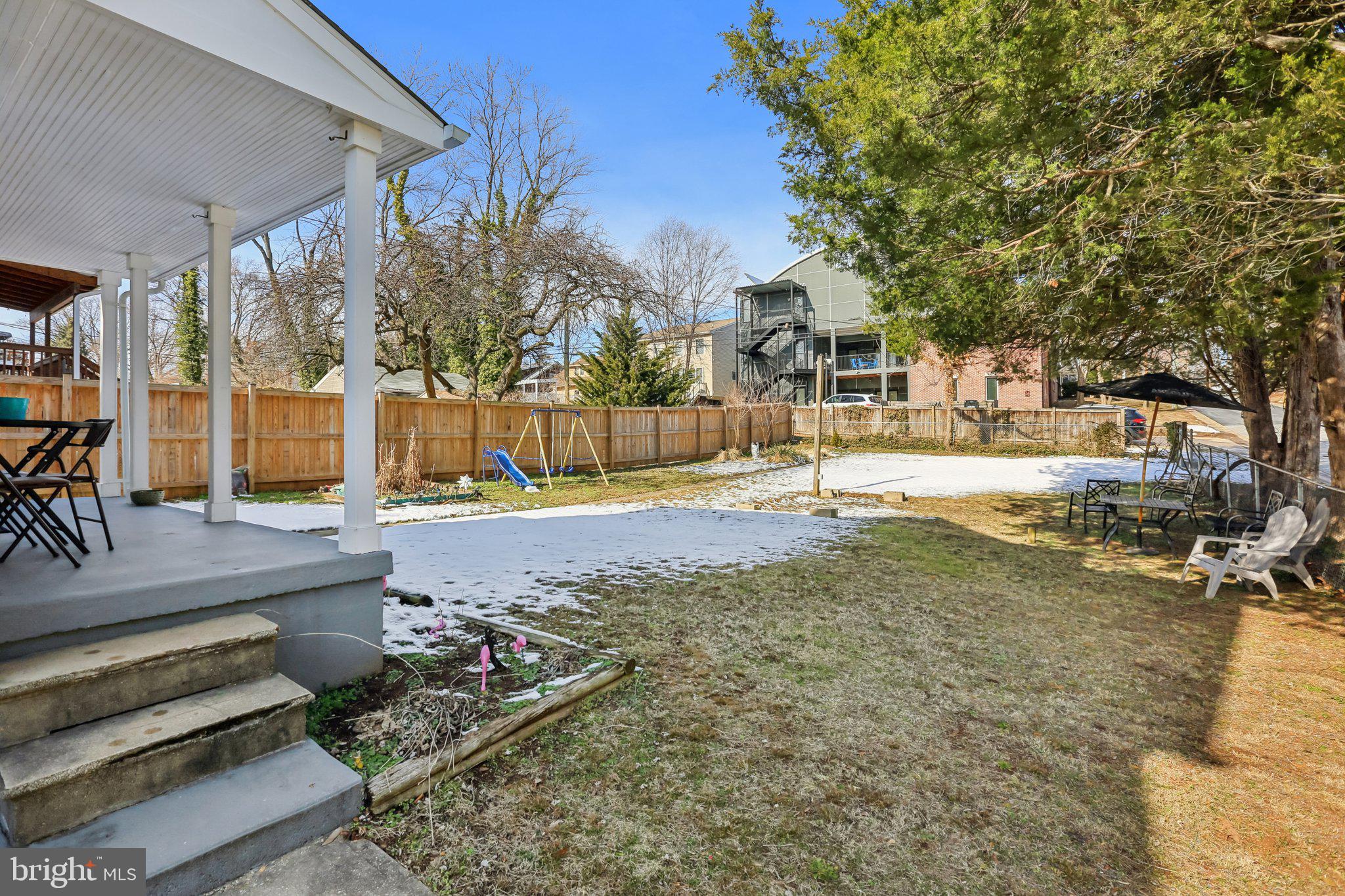 ROSEMONT EAST - Residential