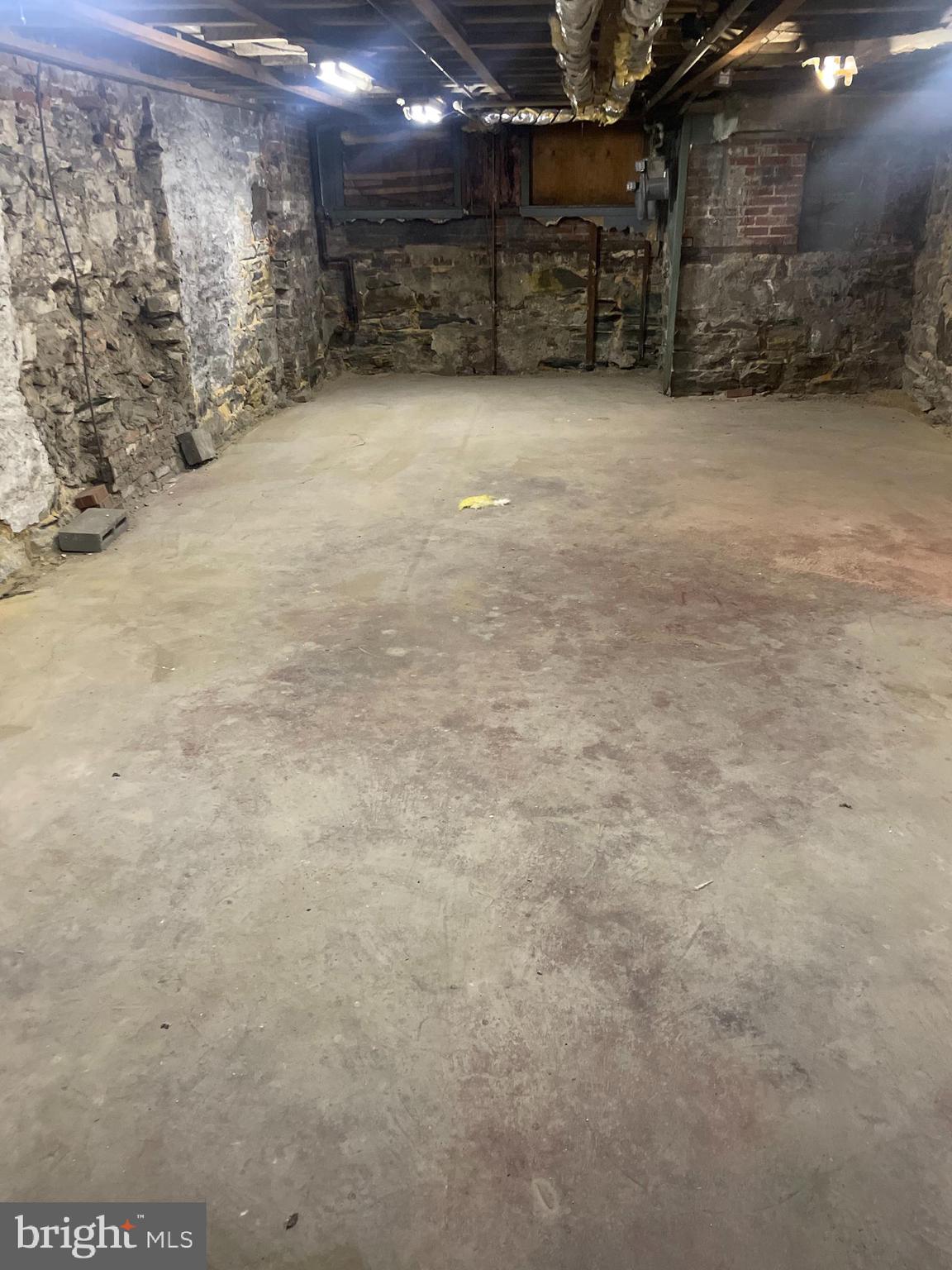 RESERVOIR HILL - Residential Income