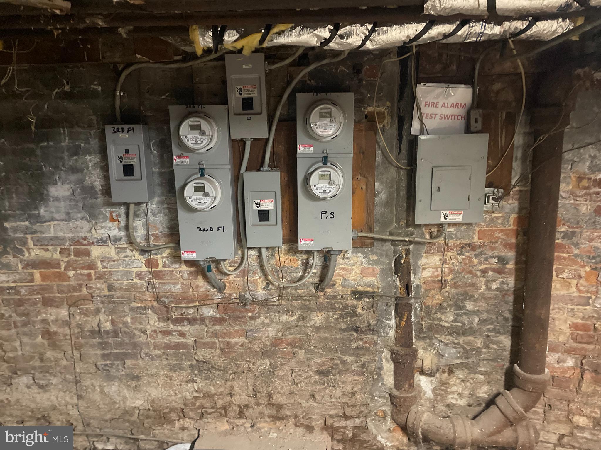 RESERVOIR HILL - Residential Income