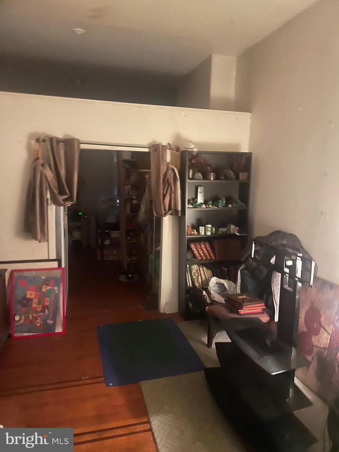 RESERVOIR HILL - Residential Income