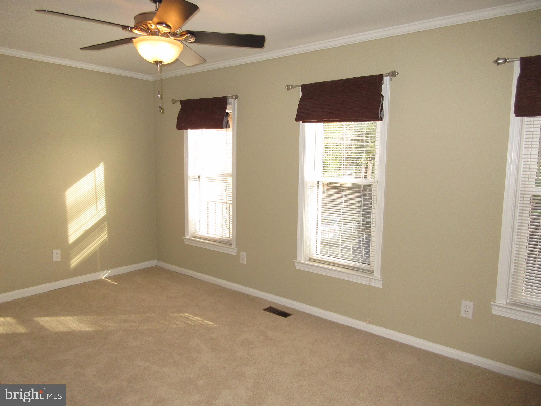 OLD TOWN - Residential Lease