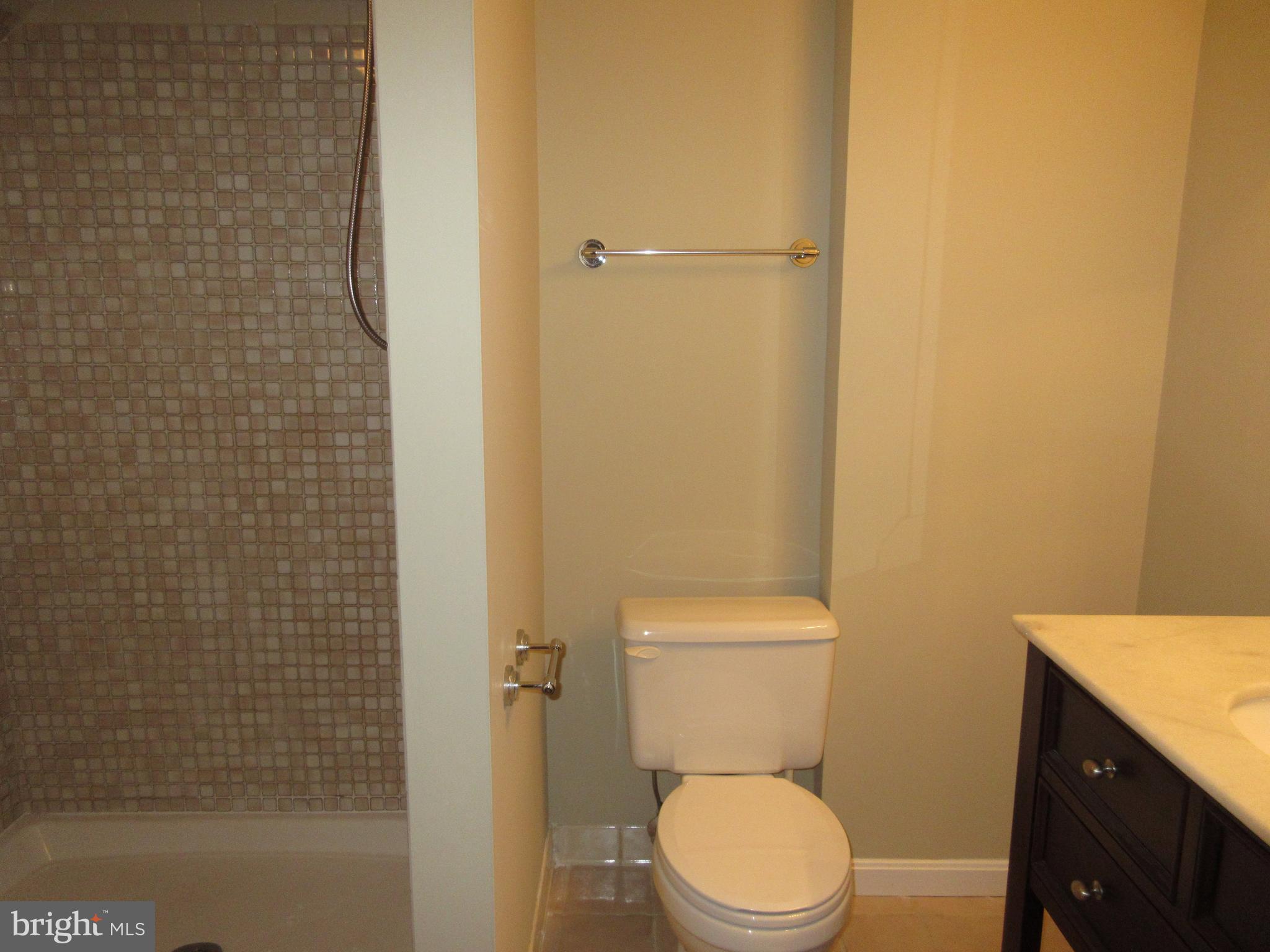 OLD TOWN - Residential Lease