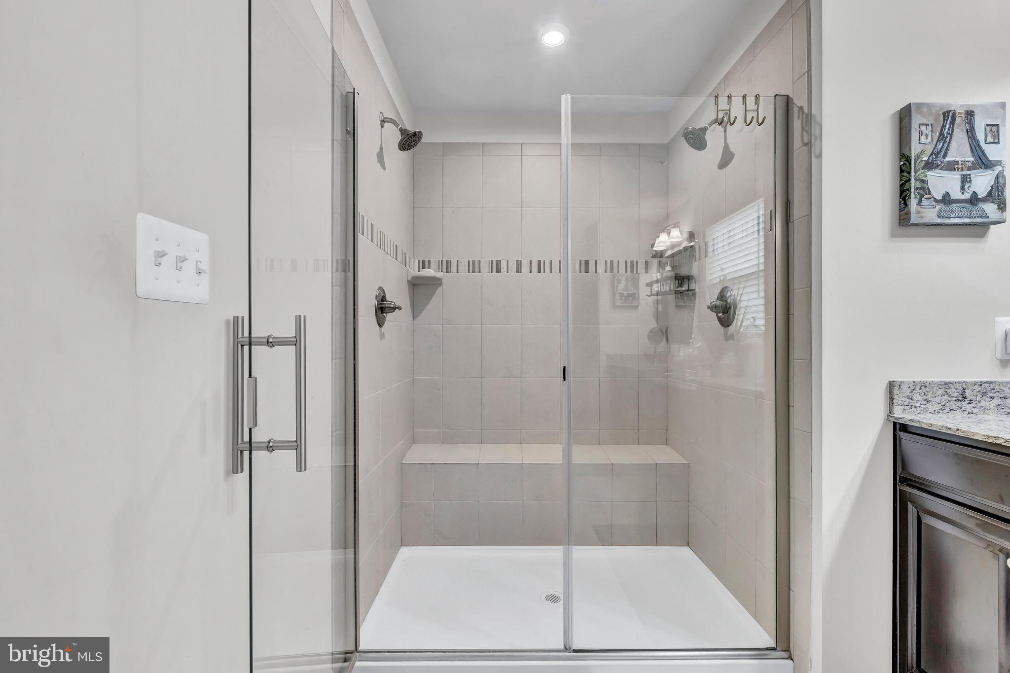 BALMORAL-PLAT 10> - Residential