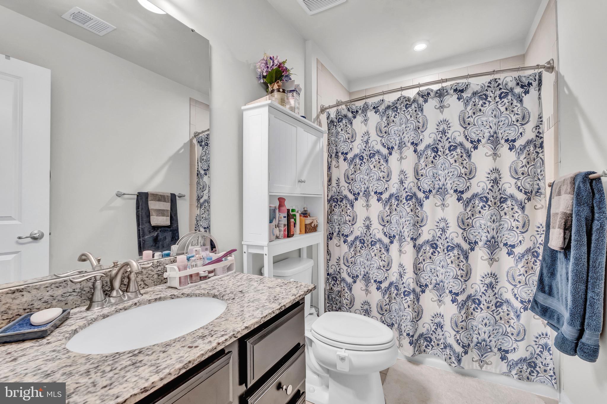 BALMORAL-PLAT 10> - Residential