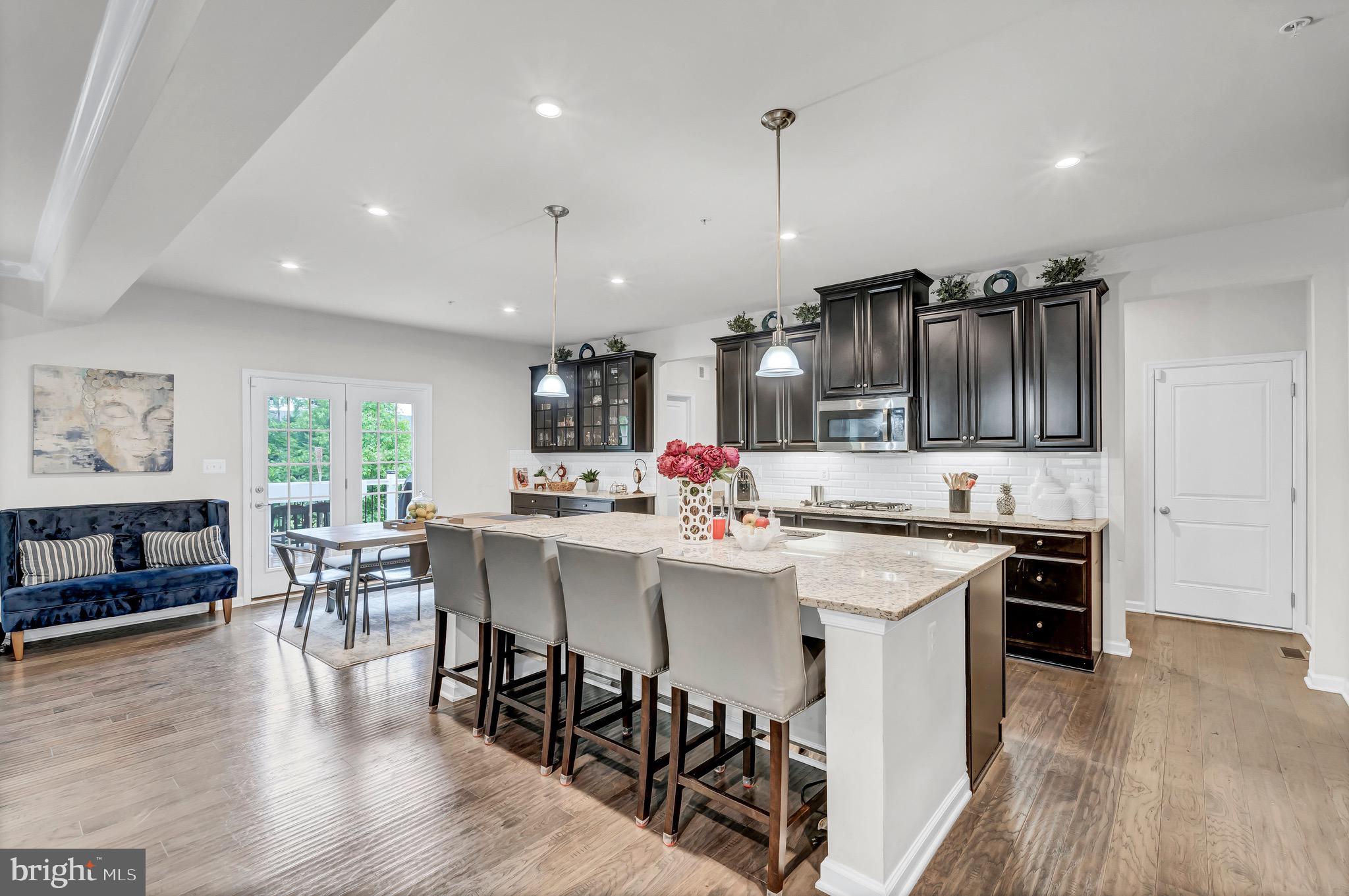 BALMORAL-PLAT 10> - Residential