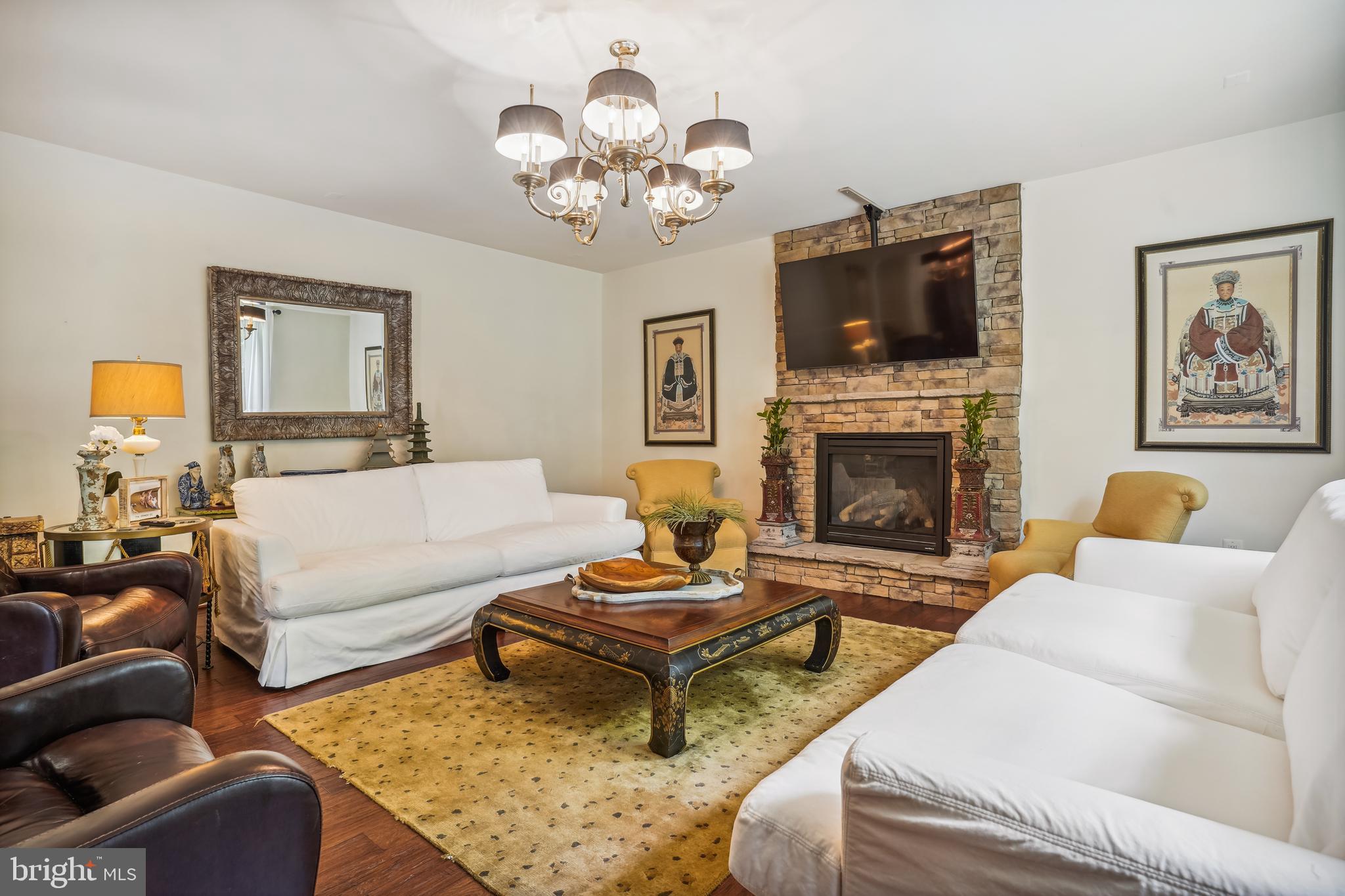 BEREA KNOLLS - Residential