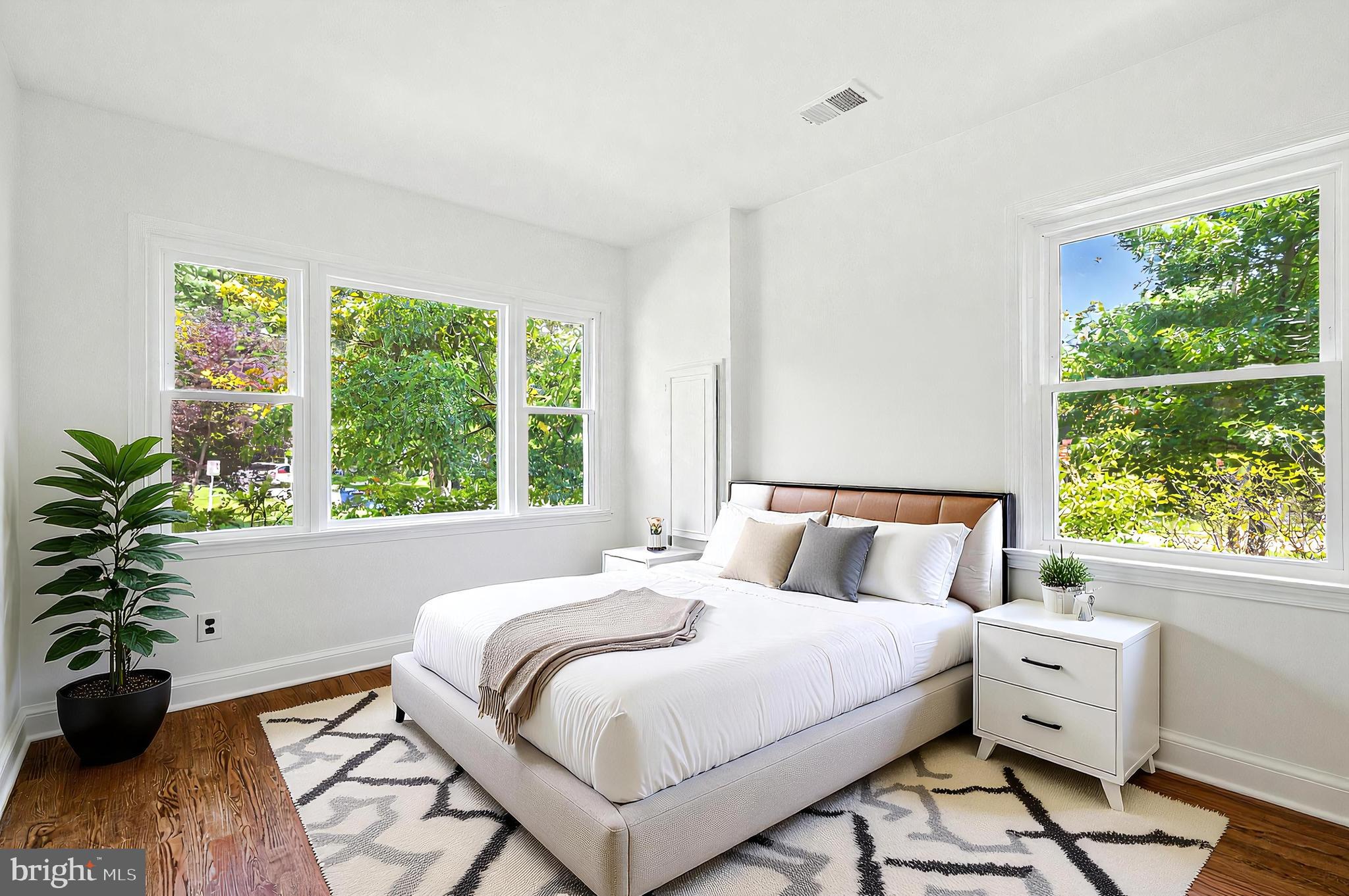 HIGHLAND VIEW - Residential