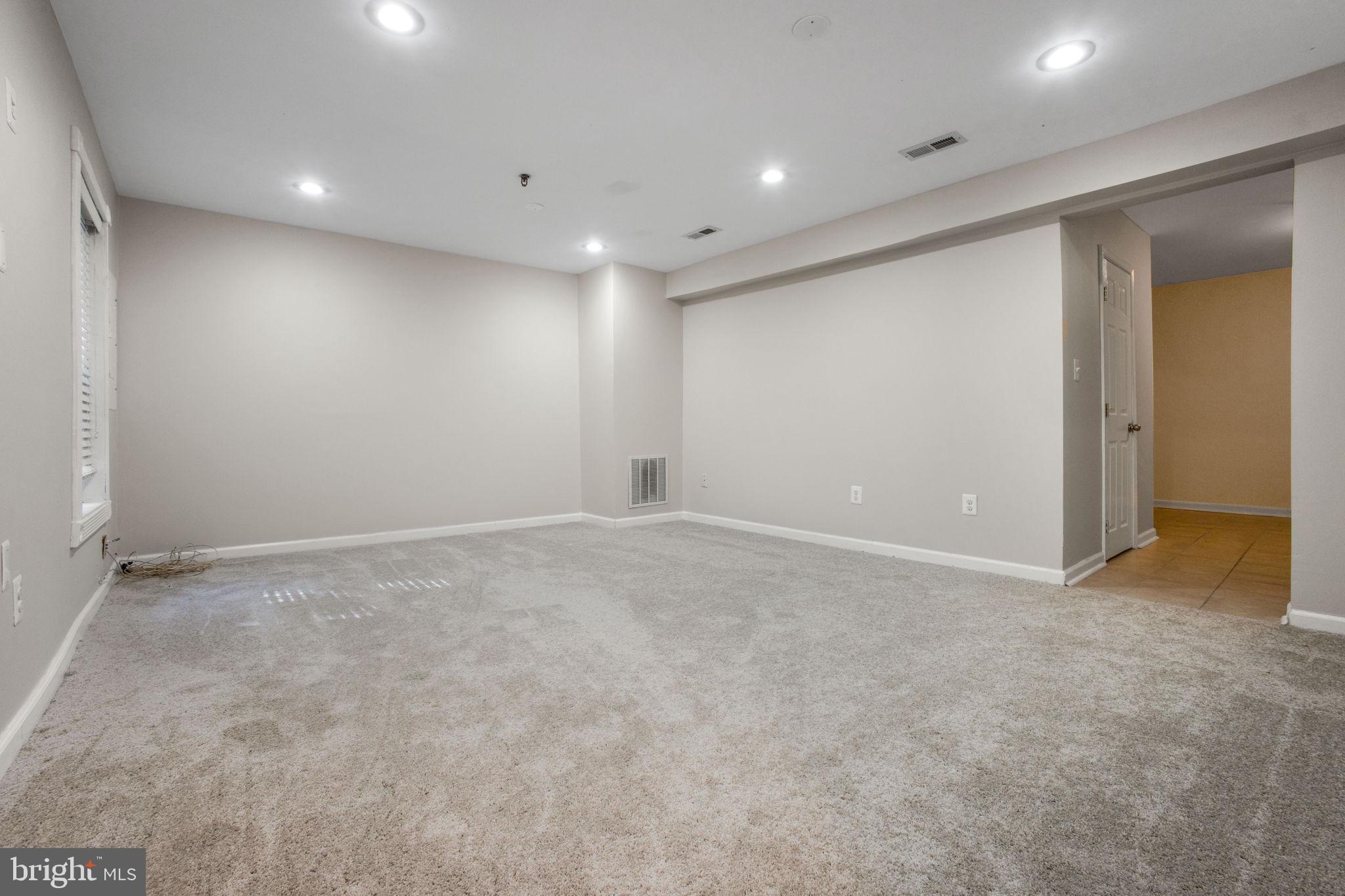 SILVER HILL HEIGHTS - Residential