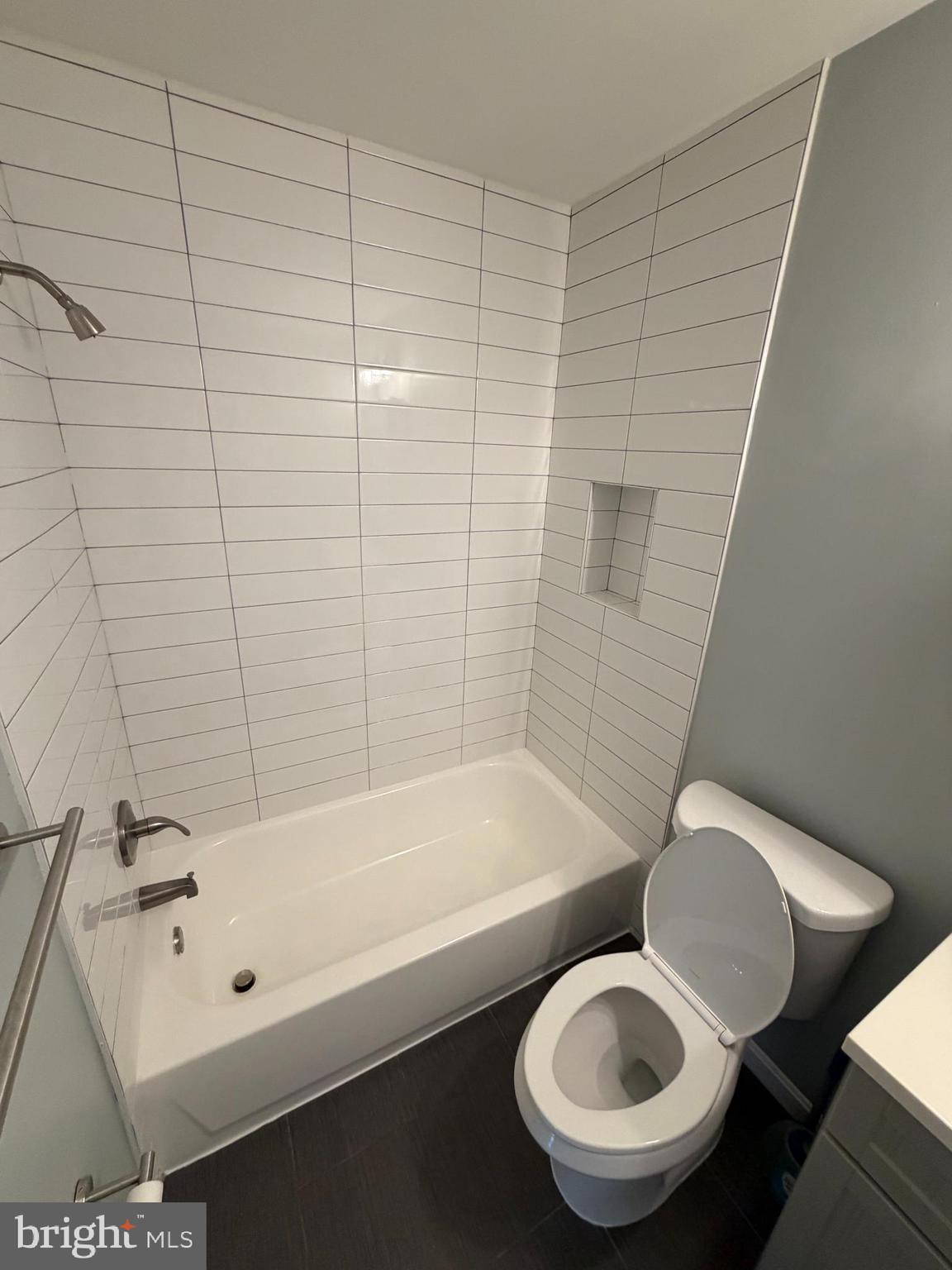 FRENCHMANS CREEK - Residential