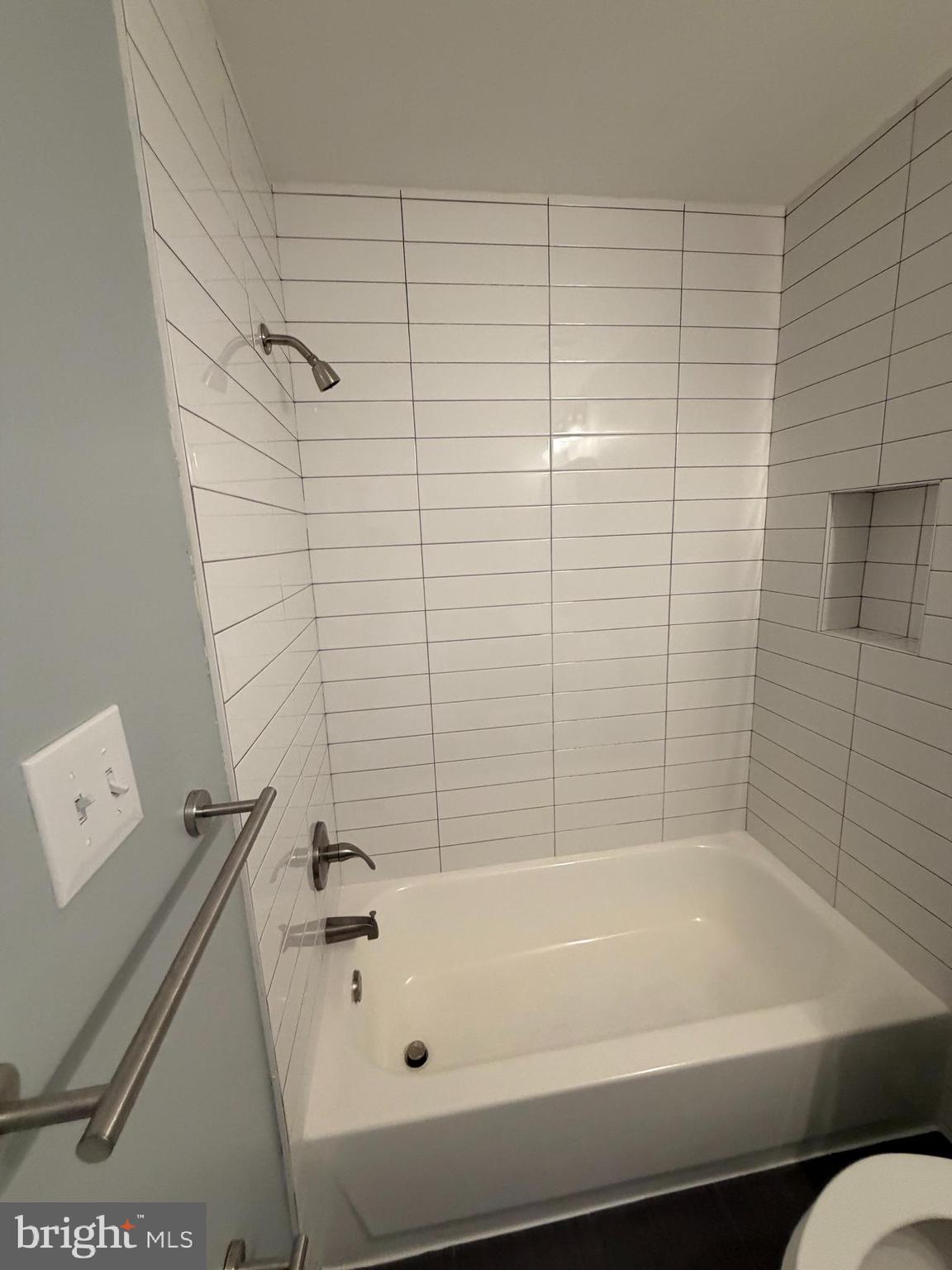 FRENCHMANS CREEK - Residential