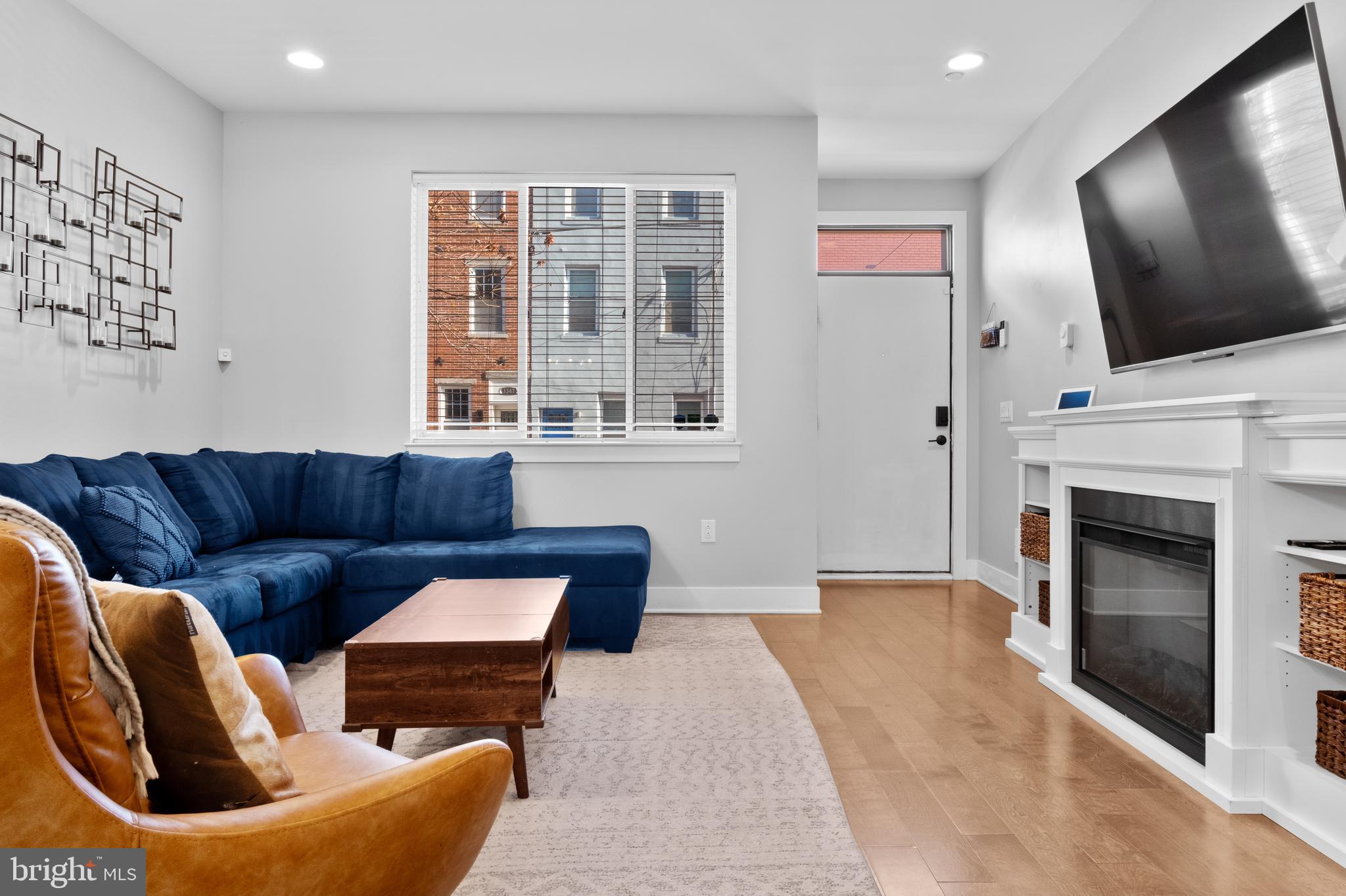 OLDE KENSINGTON - Residential