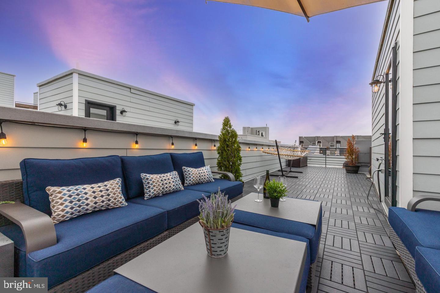 OLDE KENSINGTON - Residential