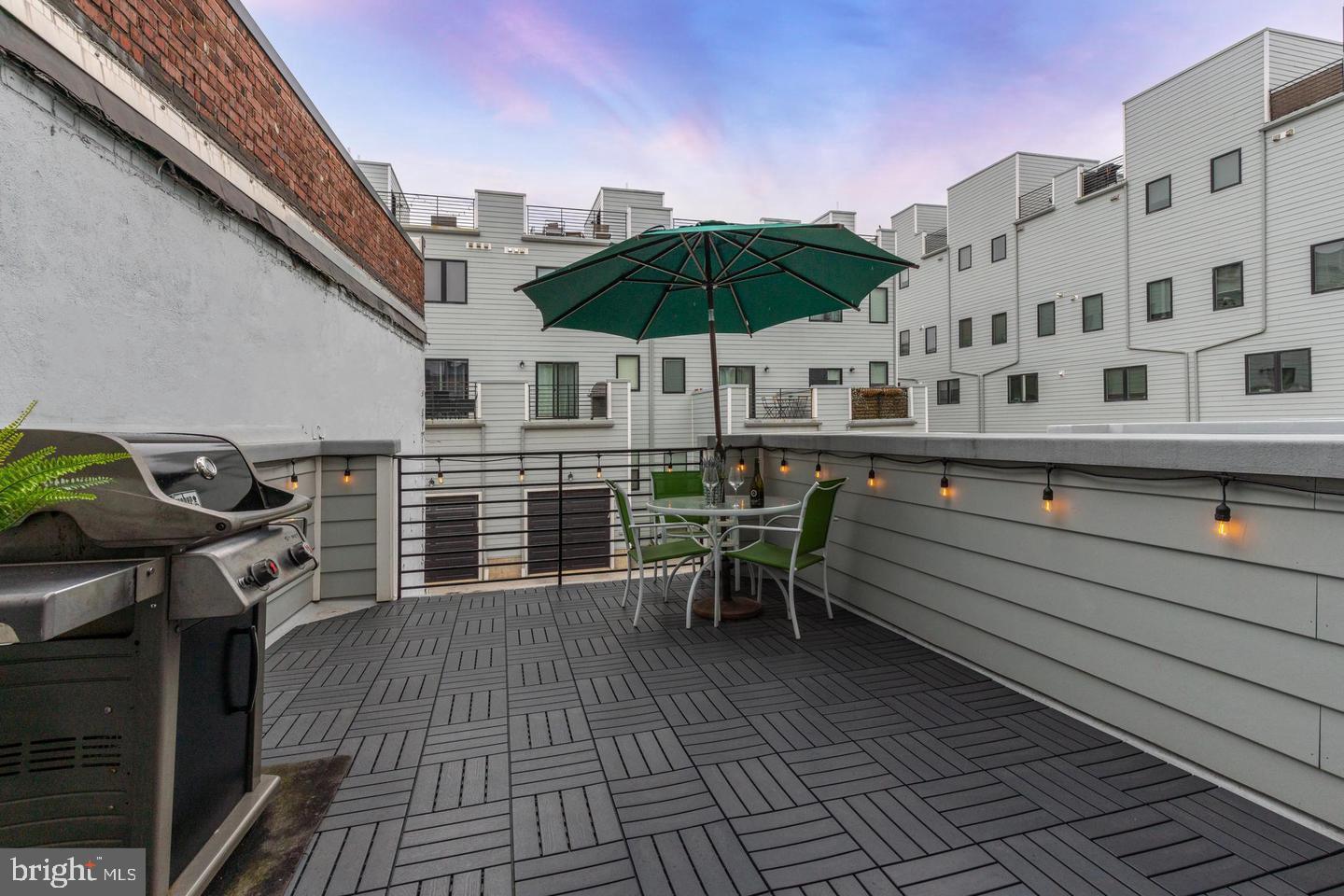 OLDE KENSINGTON - Residential