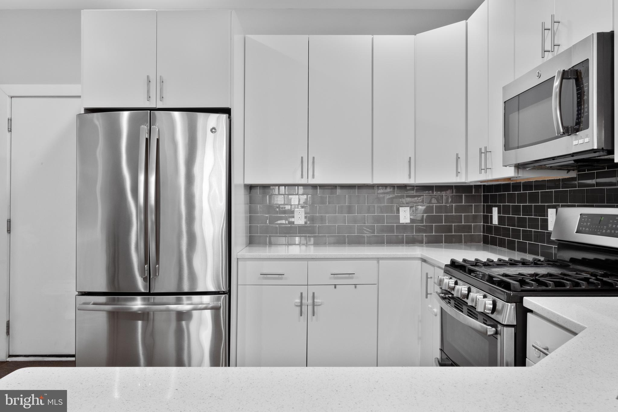 OLDE KENSINGTON - Residential