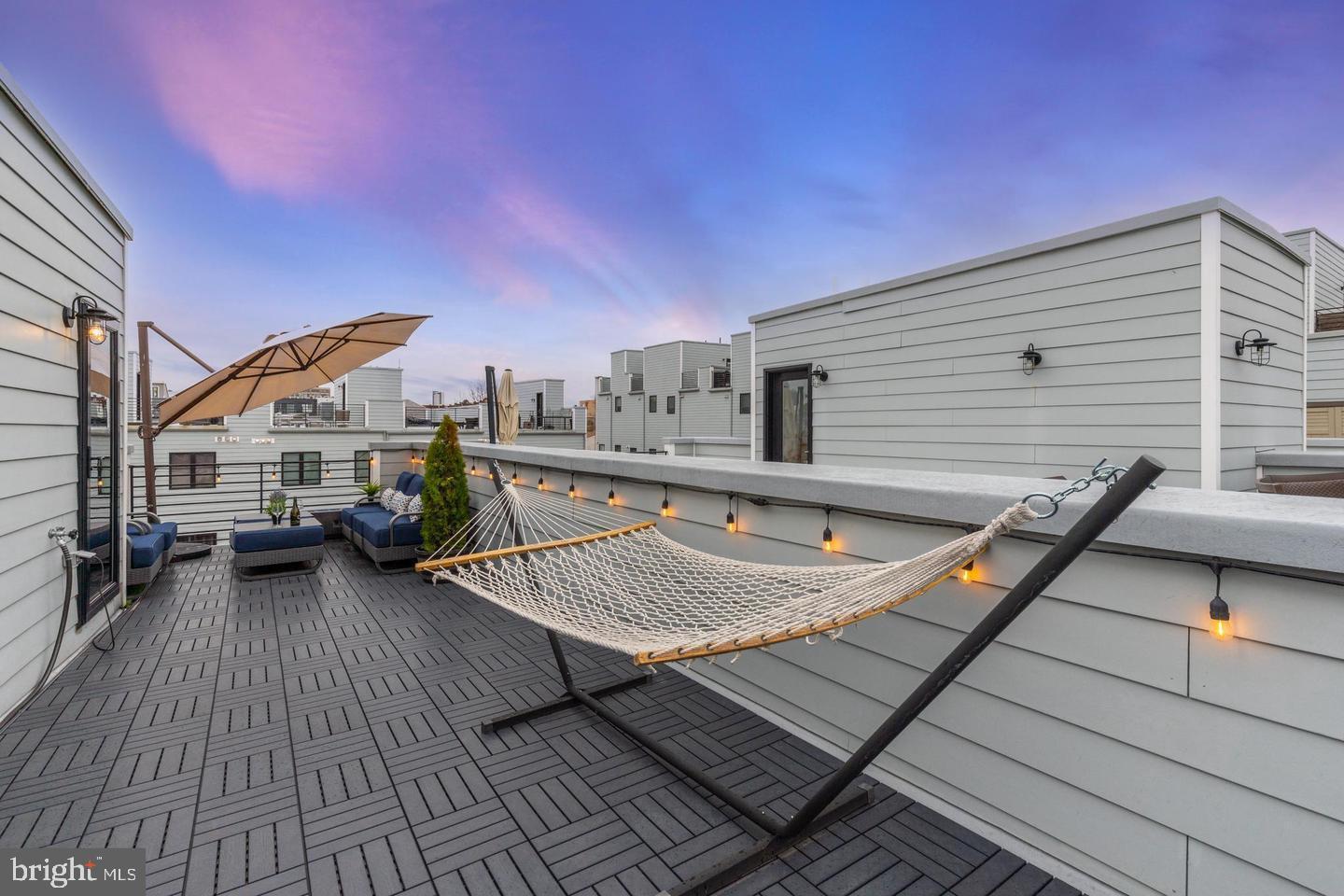 OLDE KENSINGTON - Residential