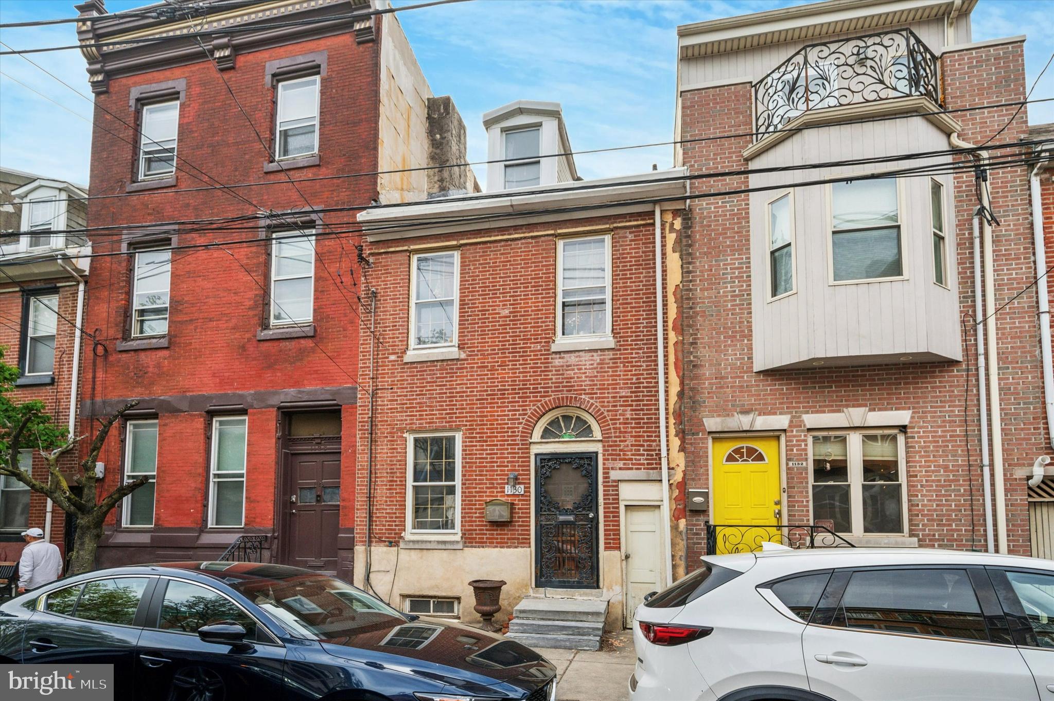 Two Homes, One Lot – Unique Duplex Opportunity in Northern Liberties
Purchase Includes both 1130 N 3rd St & 1131 Galloway St, Philadelphia, PA 19123
Own a rare, income-producing duplex-style property on a single deeded lot in one of Philadelphia’s most desirable neighborhoods. Each home has private entrances, full kitchens, and outdoor space, making this offering ideal for investors, house hackers, or additional income for owner-occupants.
Property Details:
Total Size: ±2,984 SF | Lot Size: 1,280 SF
1130 N 3rd St: ±1,884 SF | 4 Beds / 2.5 Baths | Rented at $2,100/month
1131 Galloway St: ±1,100 SF | 4 Beds / 1.5 Baths | Rented at $1,750/month
Total Rental Income: $3,850/month
Annual Taxes: $8,400
Highlights:
Two fully independent residences
Strong in-place rental income
Hardwood floors, modern updates, and historic charm
Walkable to shops, restaurants, transit, and nightlife
Prime Northern Liberties location with high demand and long-term appreciation potential
Whether you’re an investor seeking cash flow in a top-tier location, or a buyer looking for space and flexibility, this is an unmatched opportunity. Contact us today to schedule your private tour!
