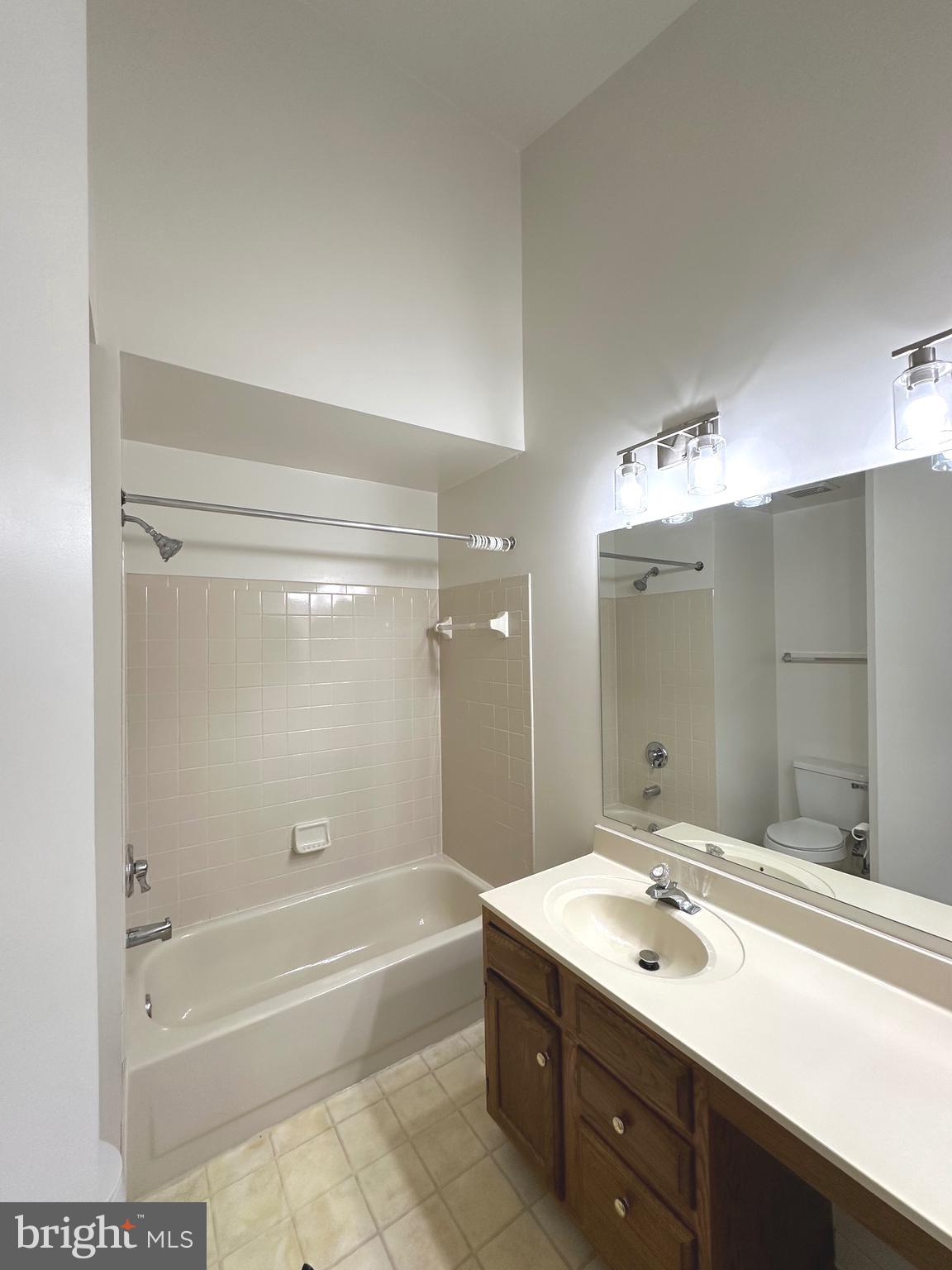 WESTHAVEN - Residential Lease