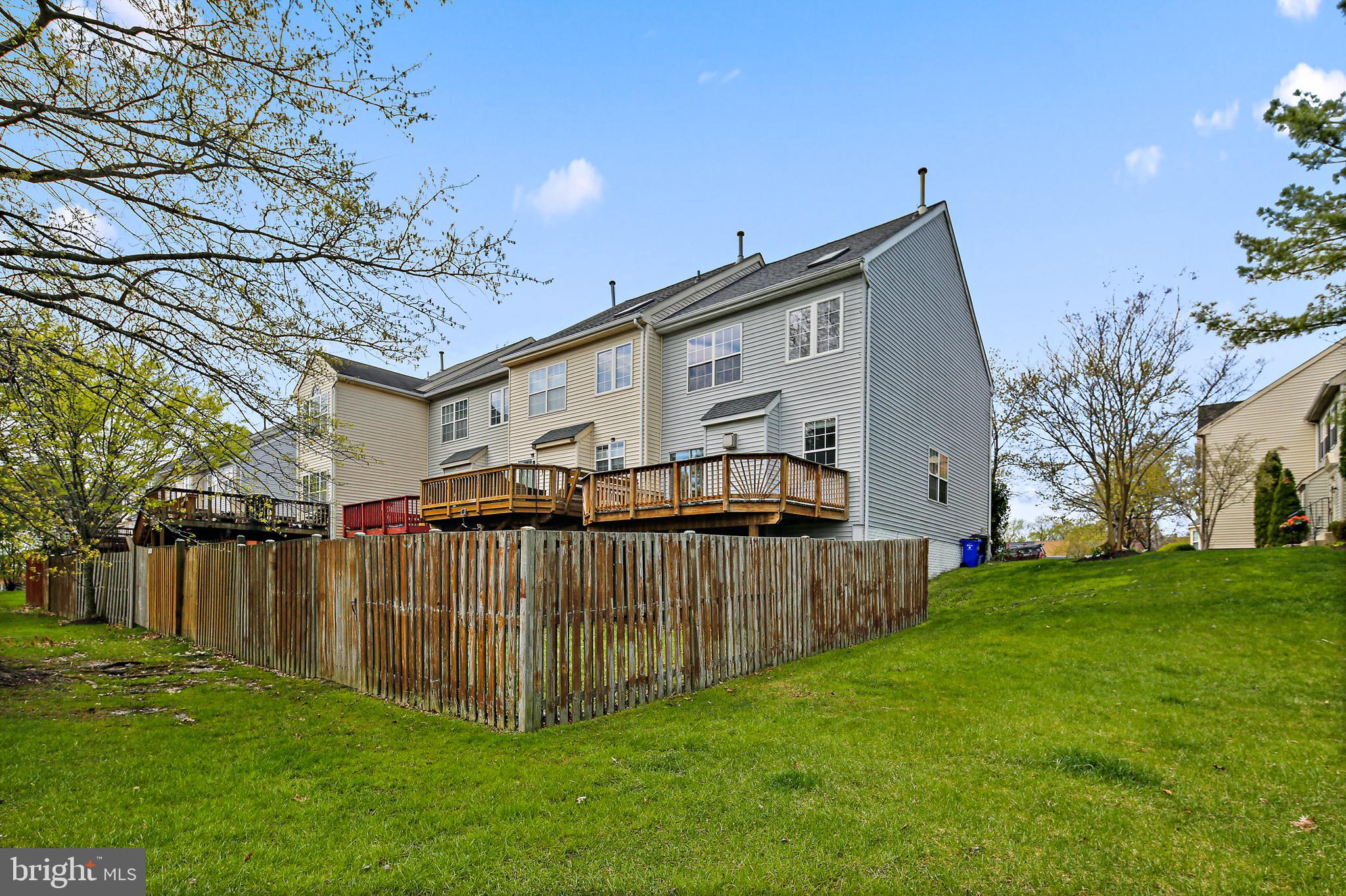 ARBORSIDE AT KENDALL RIDGE - Residential