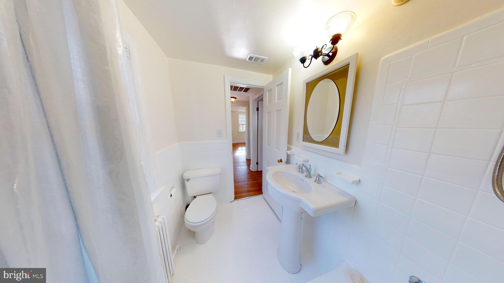 NEW ALEXANDRIA - Residential Lease