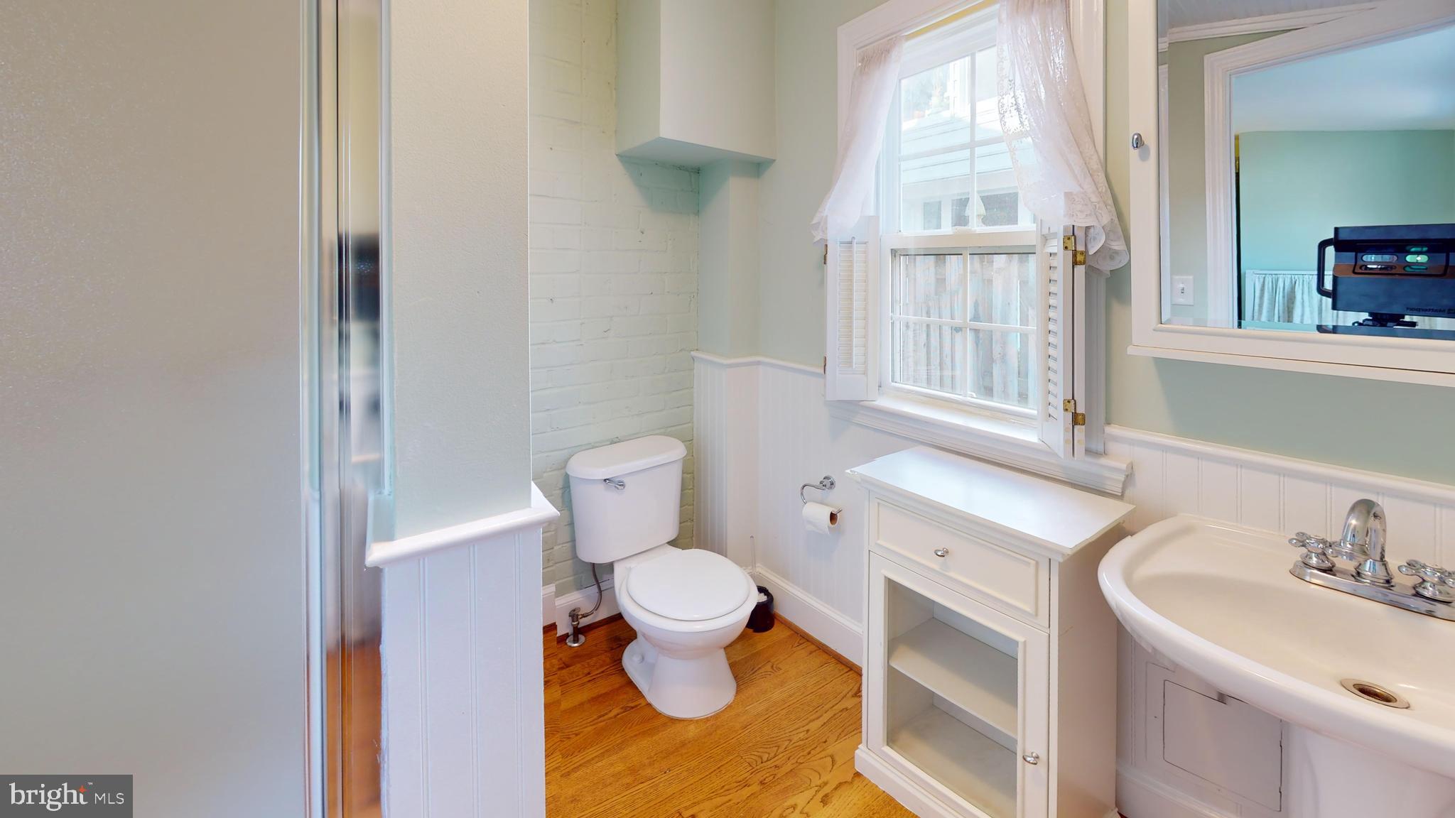 NEW ALEXANDRIA - Residential Lease