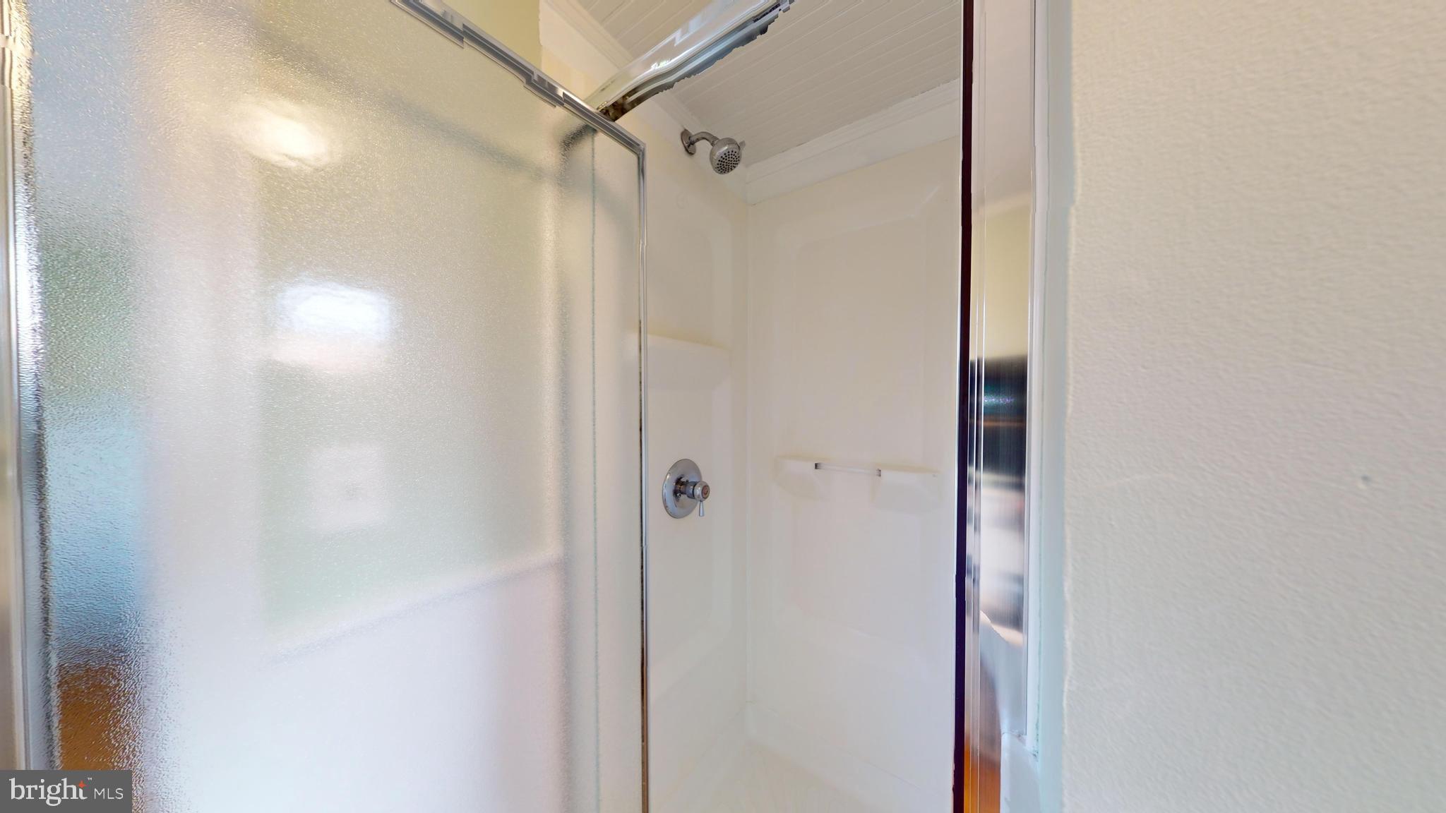 NEW ALEXANDRIA - Residential Lease